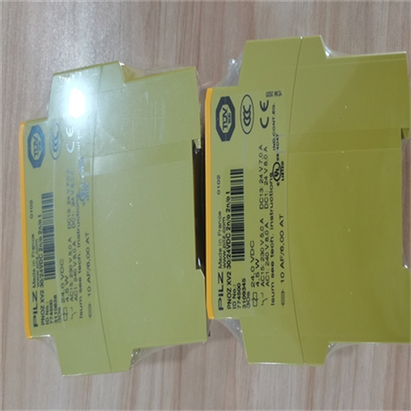 皮尔兹PZE X4P瞬时触点扩展模块774706 PNOZ X10 230VAC 6S 4O