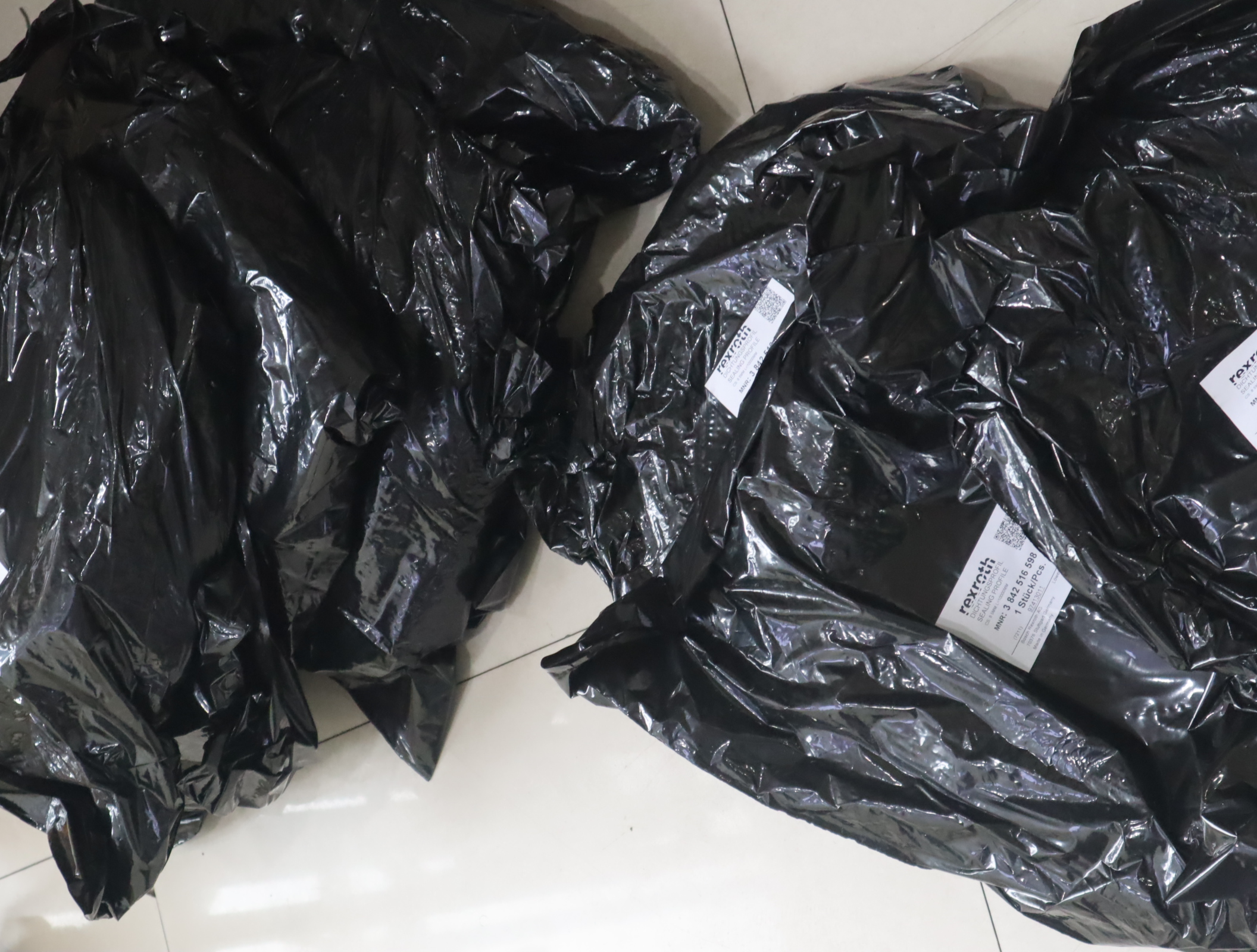 3842516598 CS:85MM L 10000MM 德国力士乐REXROTH封闭雕刻板条