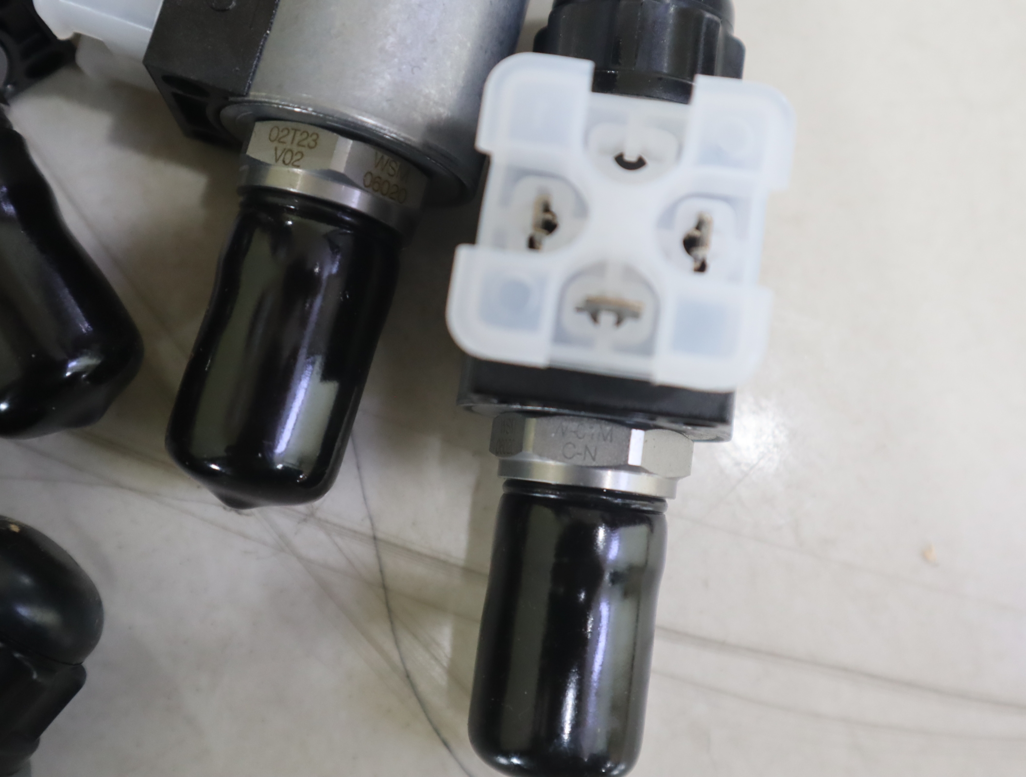 WSM06020W-01M-C-N-24DG 3000249 24V DC  贺德克HYDAC插装液压阀