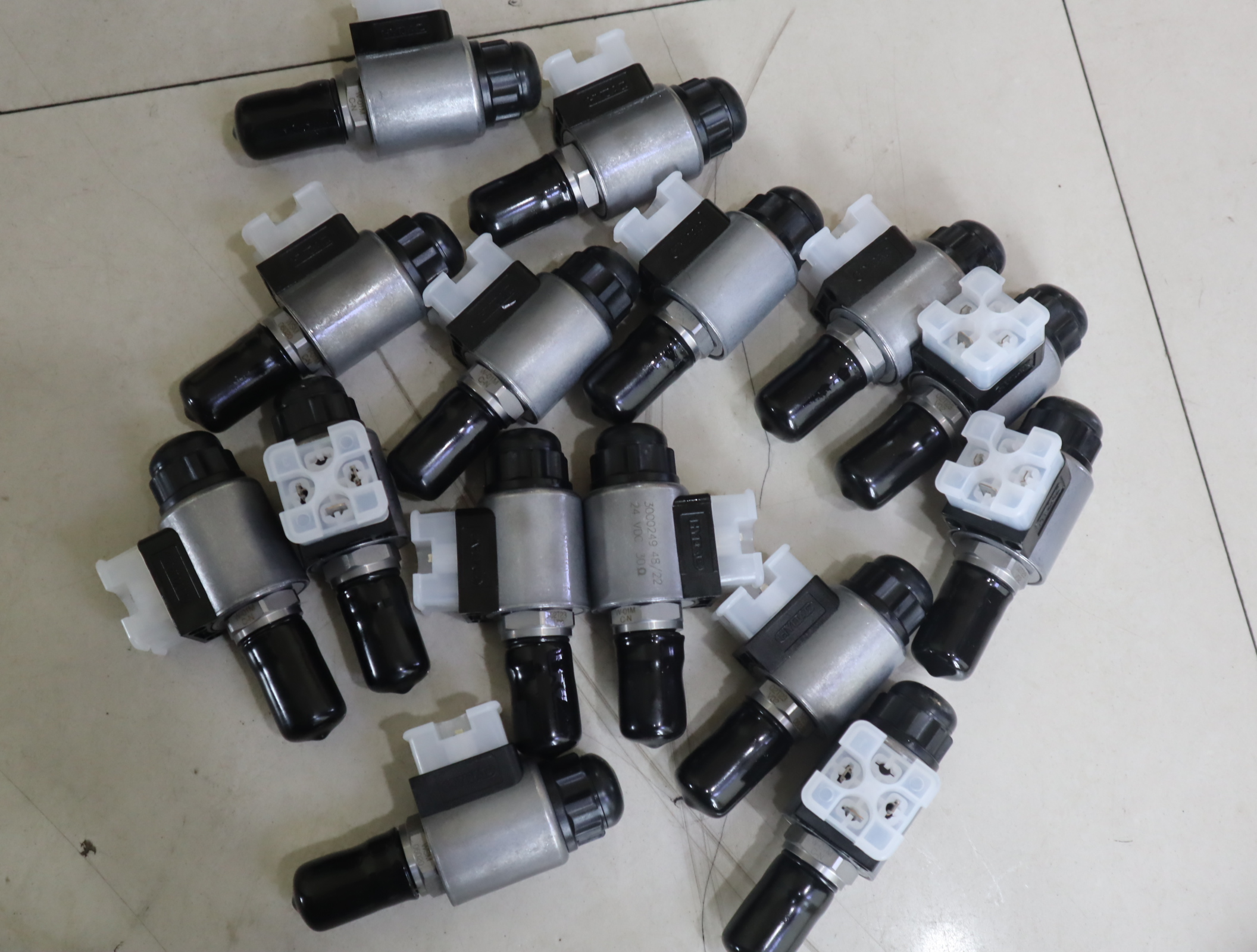 WSM06020W-01M-C-N-24DG 3000249 24V DC  贺德克HYDAC插装液压阀