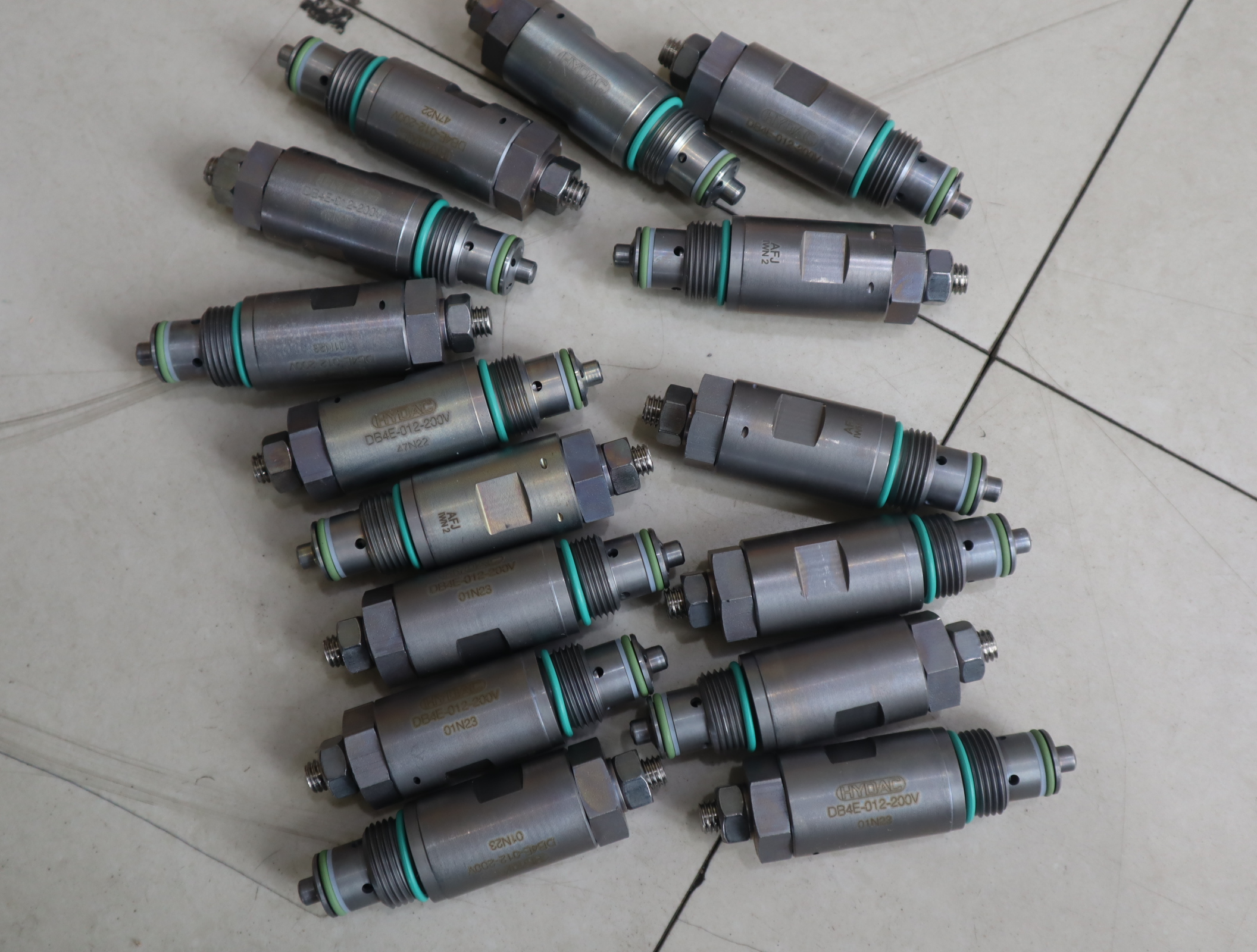 DB4E-012-200V 01N23 德国 贺德克HYDAC插装液压阀