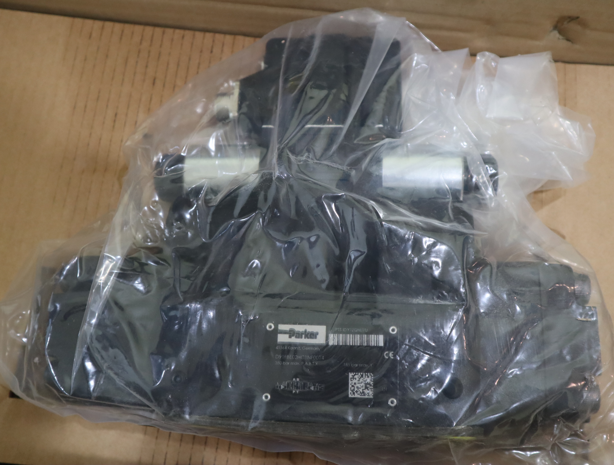 D91FBE02HC1NF00 美国派克PARKER比例阀 D91FBE02HC1NF0014