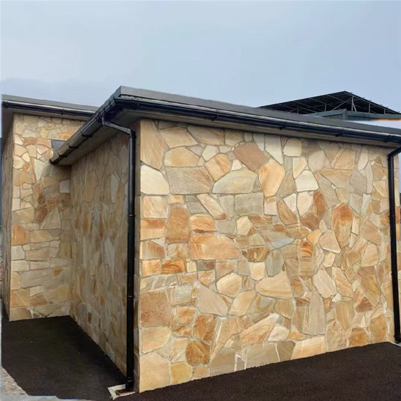 室外文化石背景墙 黄色板岩碎拼石 黄木纹乱型石厂家