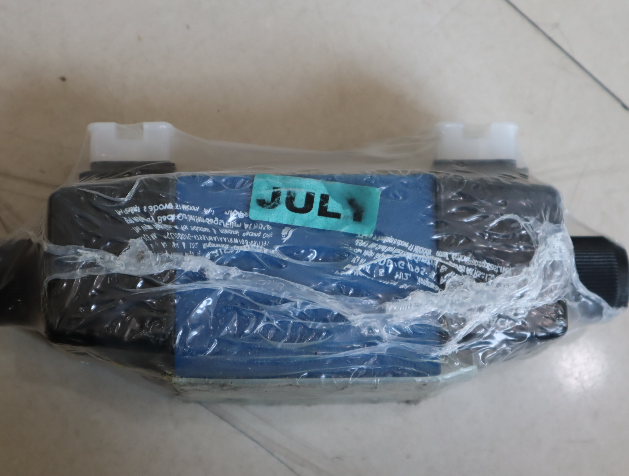 4WE10D3X/OFCW230N9K4 R900915652 德国力士乐REXROTH电磁阀