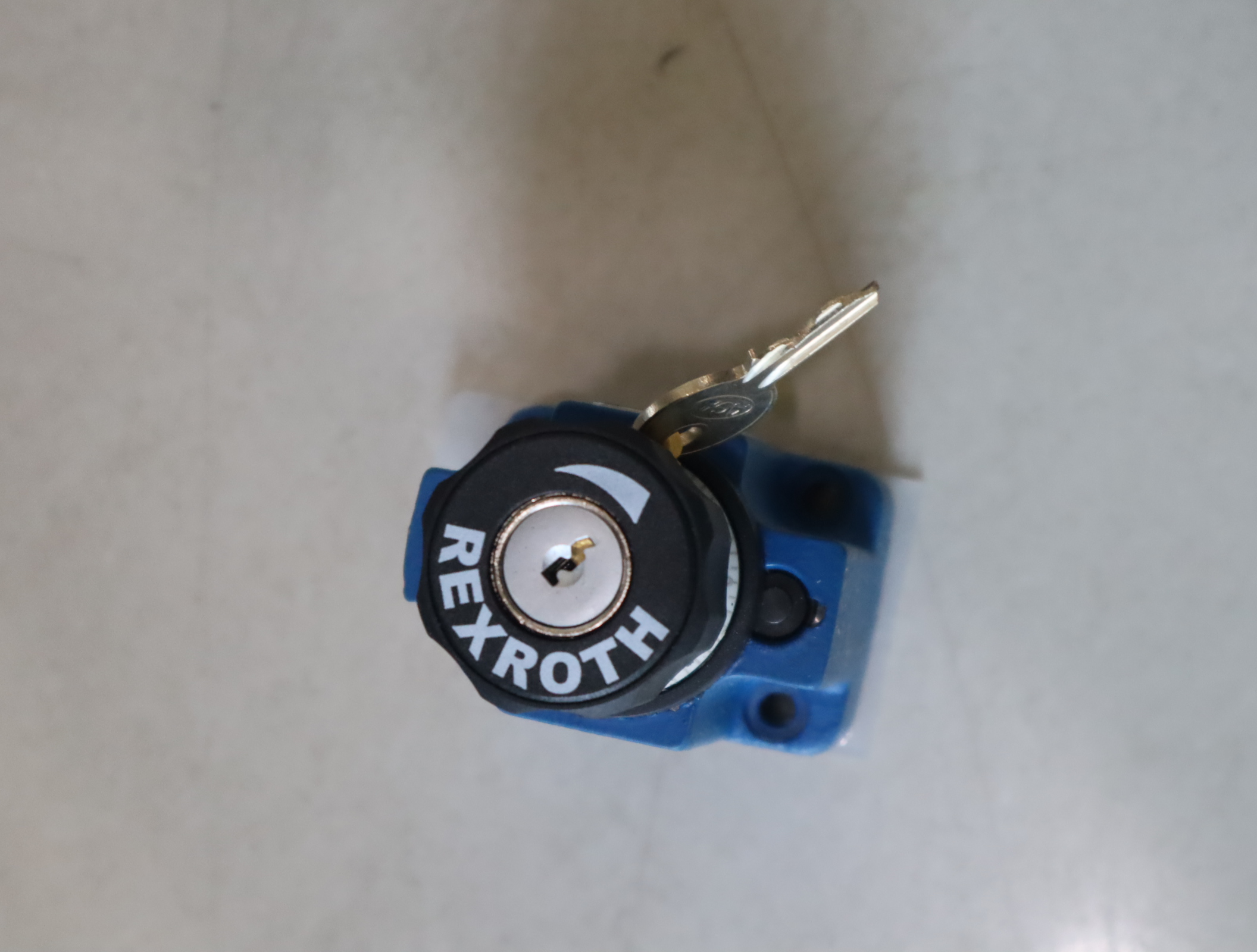 2FRM6B36-3X/10QRV R900205509 德国力士乐REXROTH流量阀