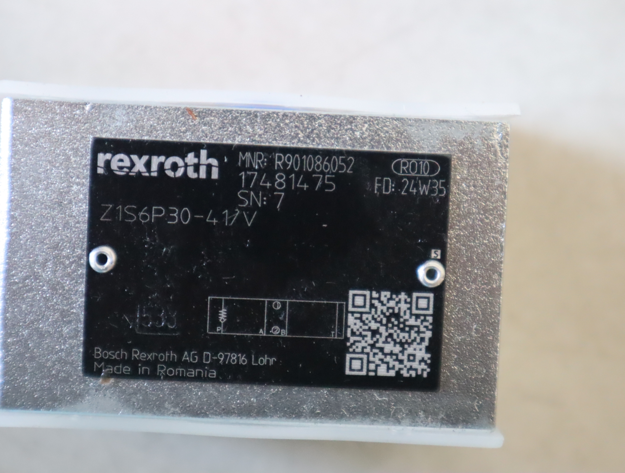R901086052 Z1S6P30-41/V Z1S6P30-4X/V  德国力士乐REXROTH单向阀
