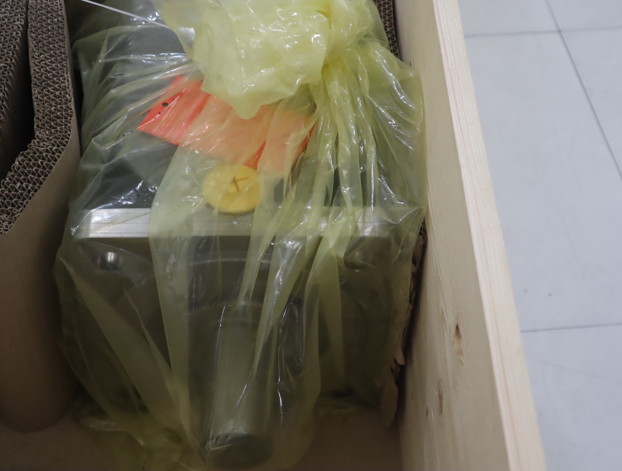 R902412100  AH A4FO250/30R-PPB25N00 力士乐REXROTH轴向柱塞泵