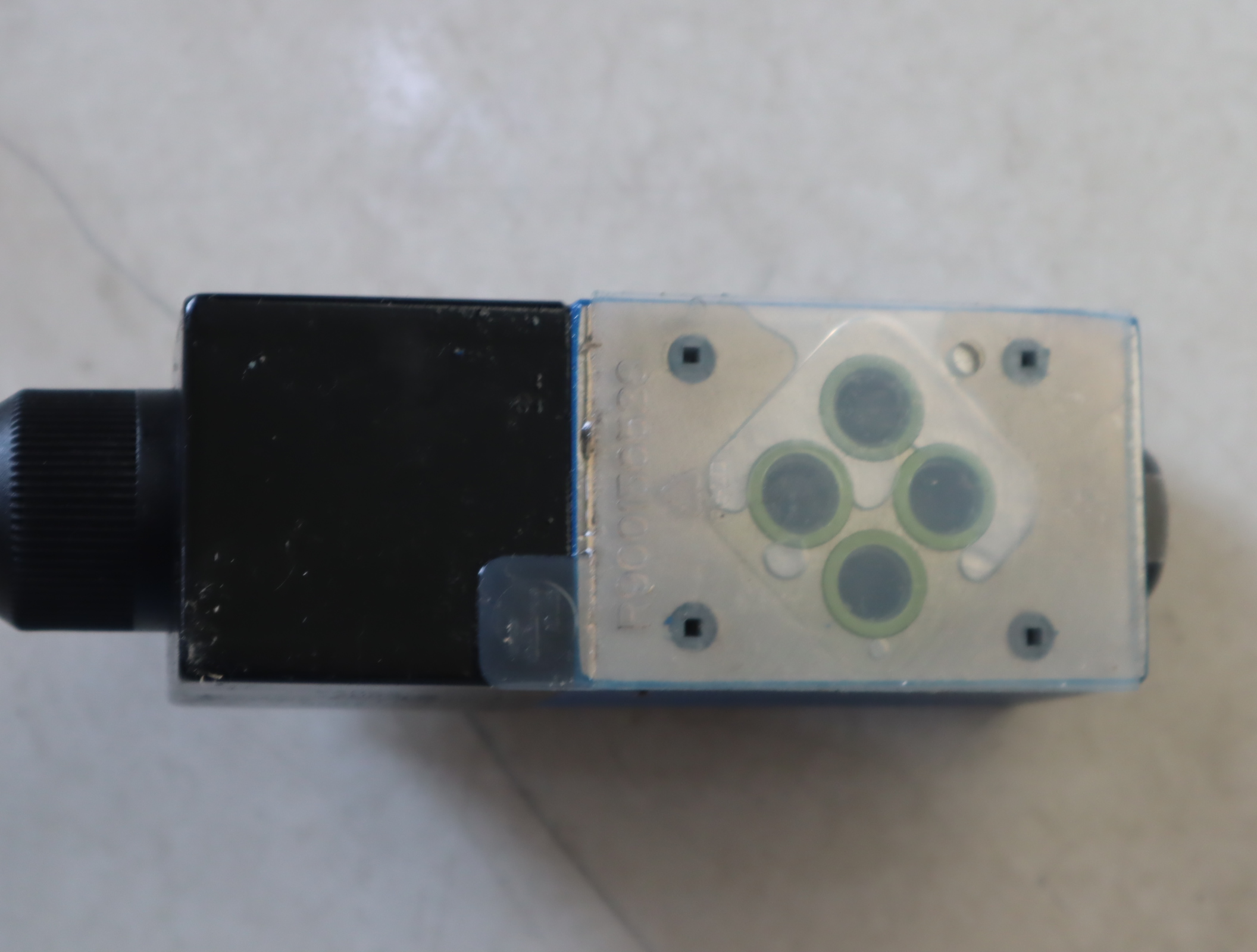 4WE6D6X/EG220N9K4/V R901008688 德国力士乐REXROTH电磁阀