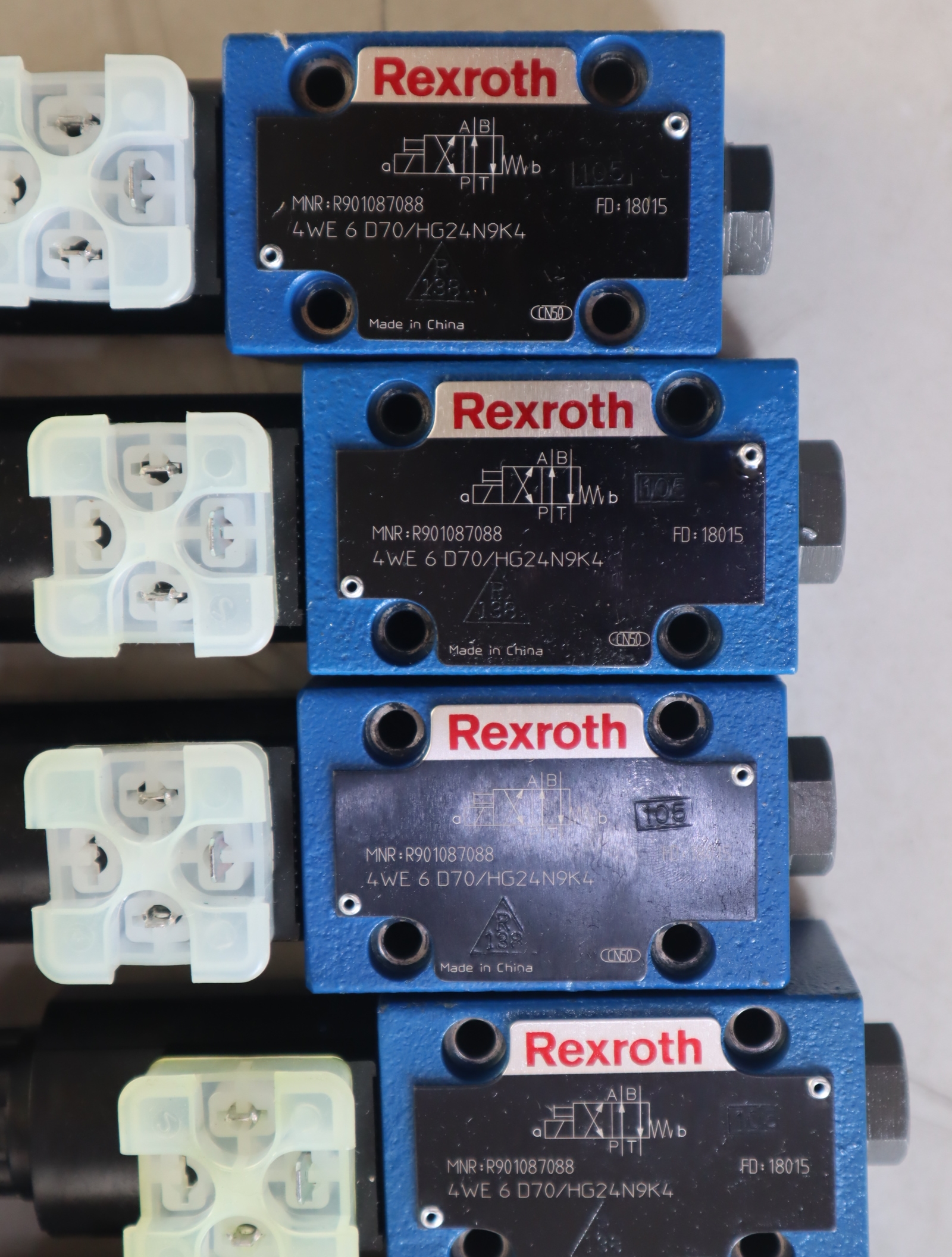 4WE6D7X/HG24N9K4 R901087088 德国力士乐REXROTH电磁阀