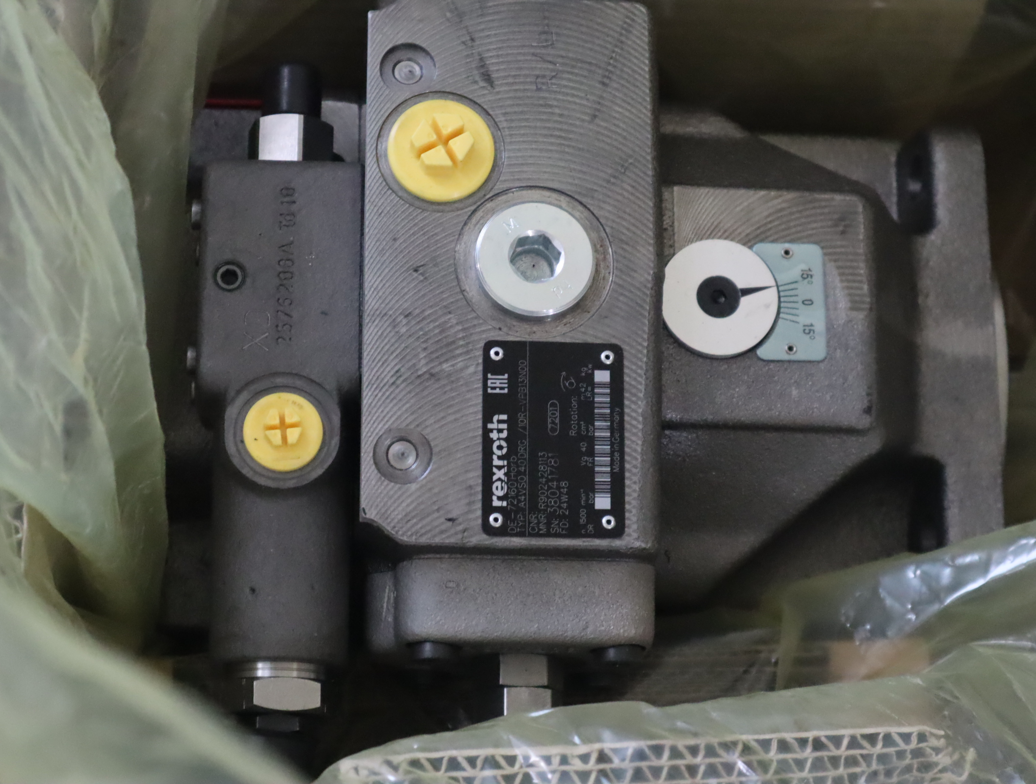 A4VSO40DRG/10R-VPB13N00 R902428113 德国力士乐REXROTH柱塞泵