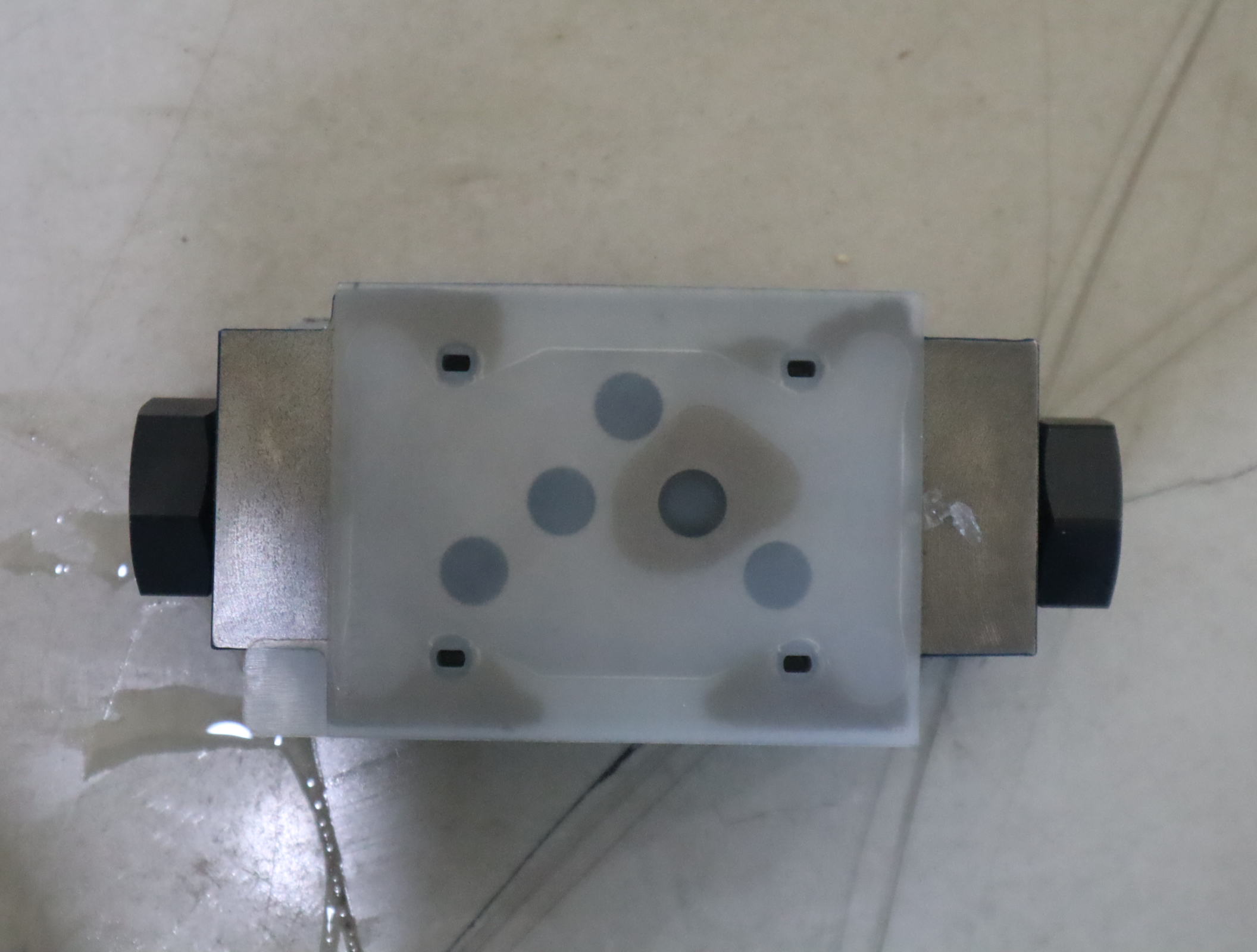 Z2S10-2-37/ Z2S10-2-3X/ Z2S10-2-35/ R900421985 REXROTH