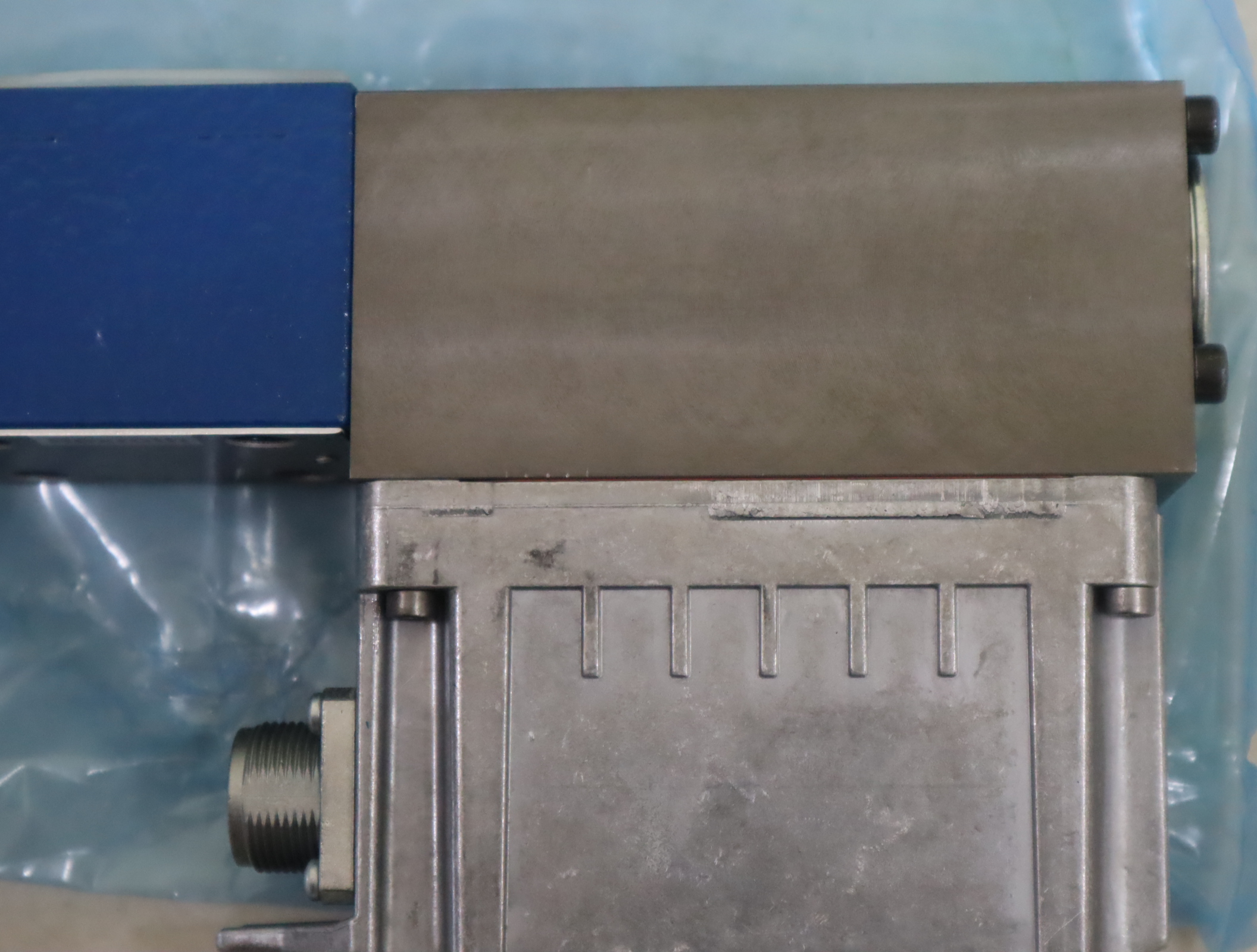 4WRPEH6C3B04L-3X/M/24F1 R901382347 德国力士乐REXROTH比例阀