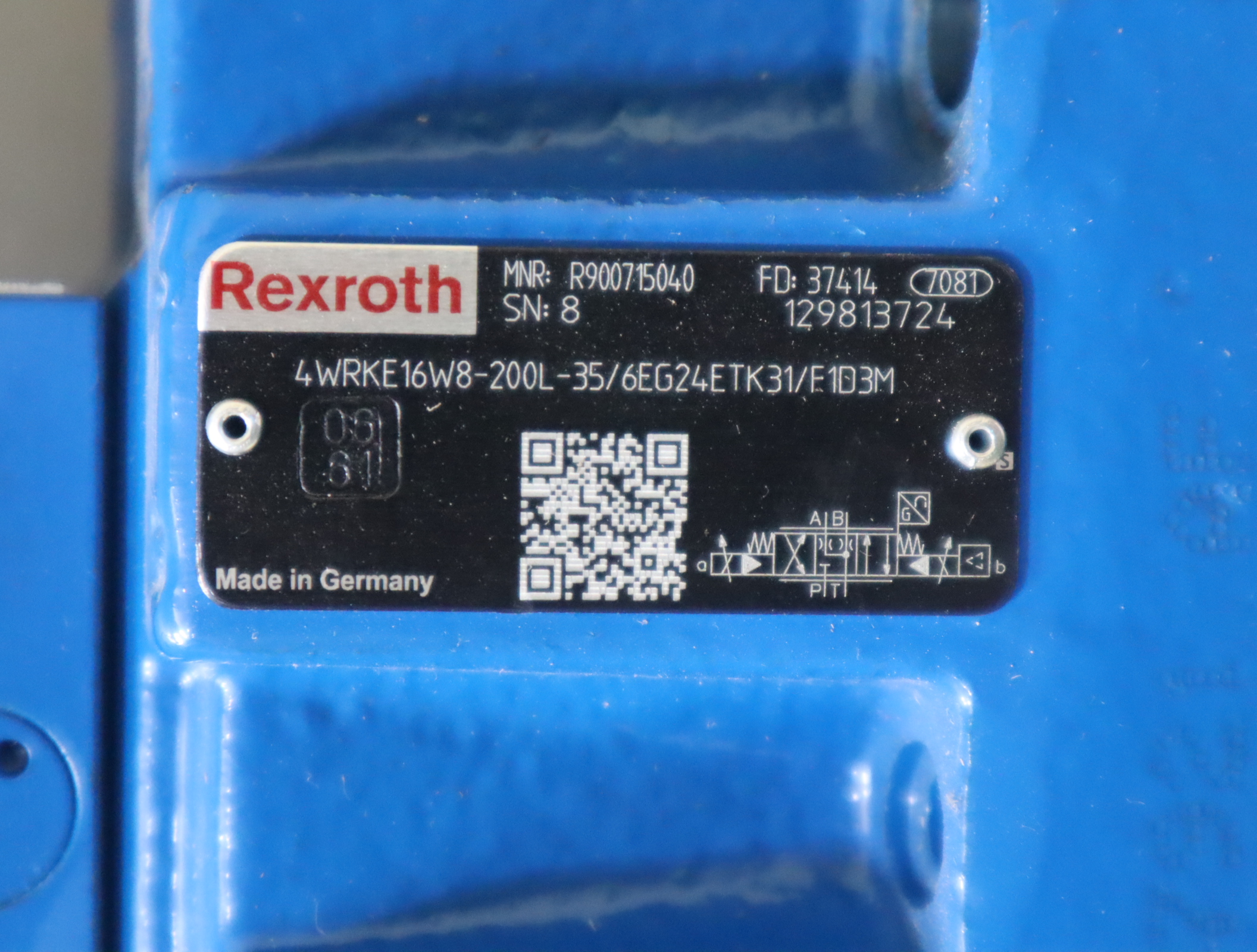 4WRKE16W8-200L-35/6EG24ETK31/F1D3M R900715040 力士乐REXROTH阀