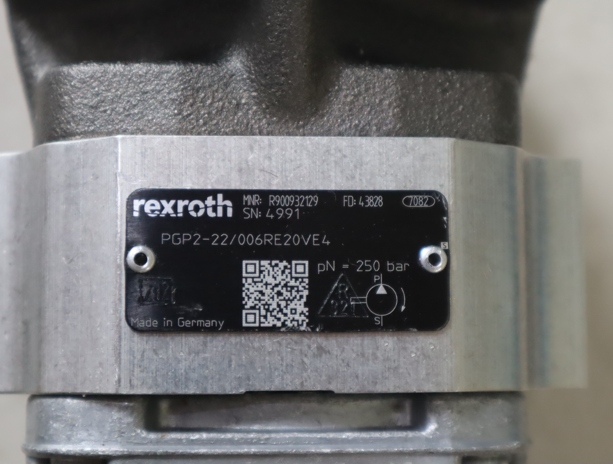 PGP2-22/006RE20VE4 R900932129 力士乐REXROTH齿轮泵