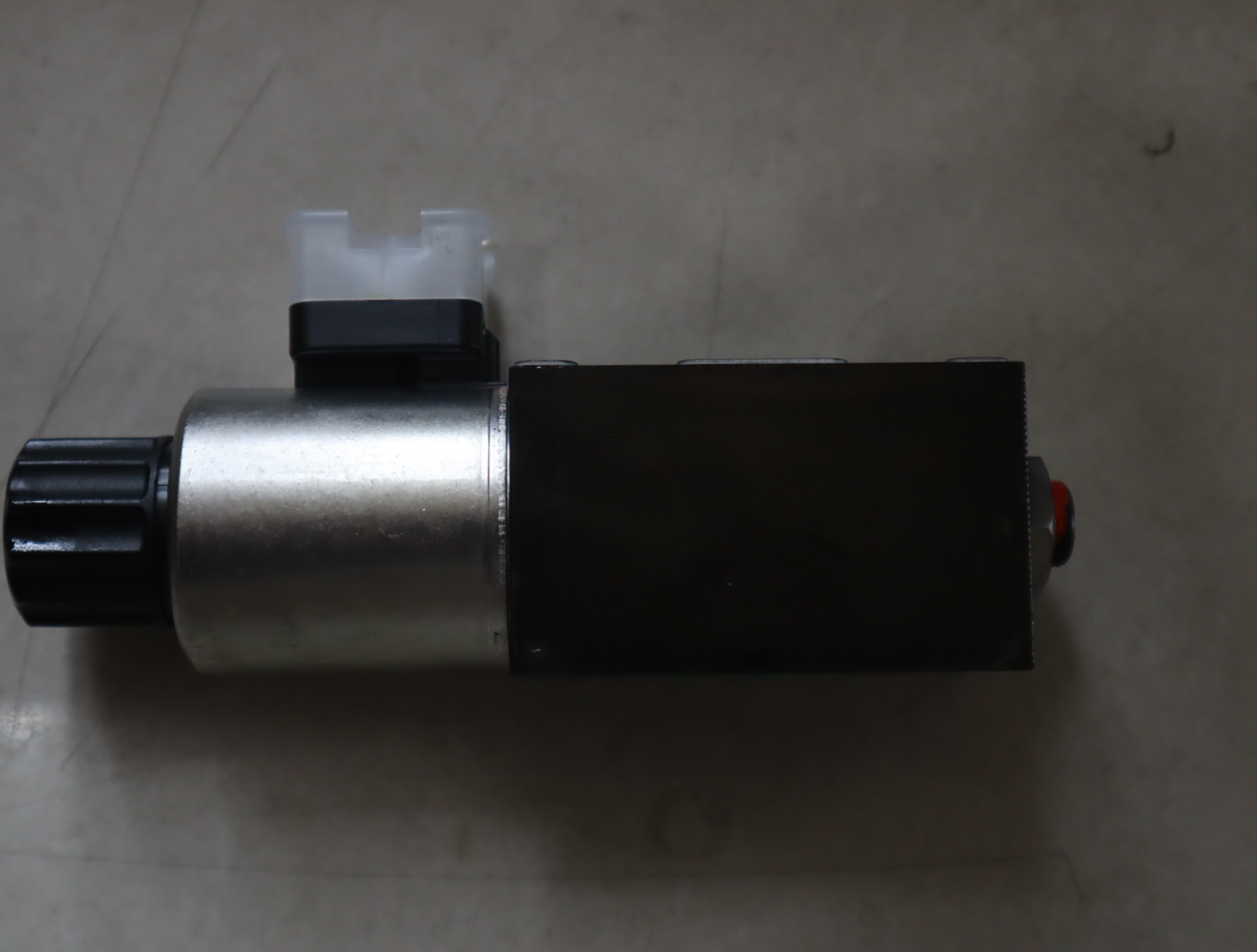 RE06M35W2V1KW RE06M35W2V1KW20 美国派克PARKER电磁阀