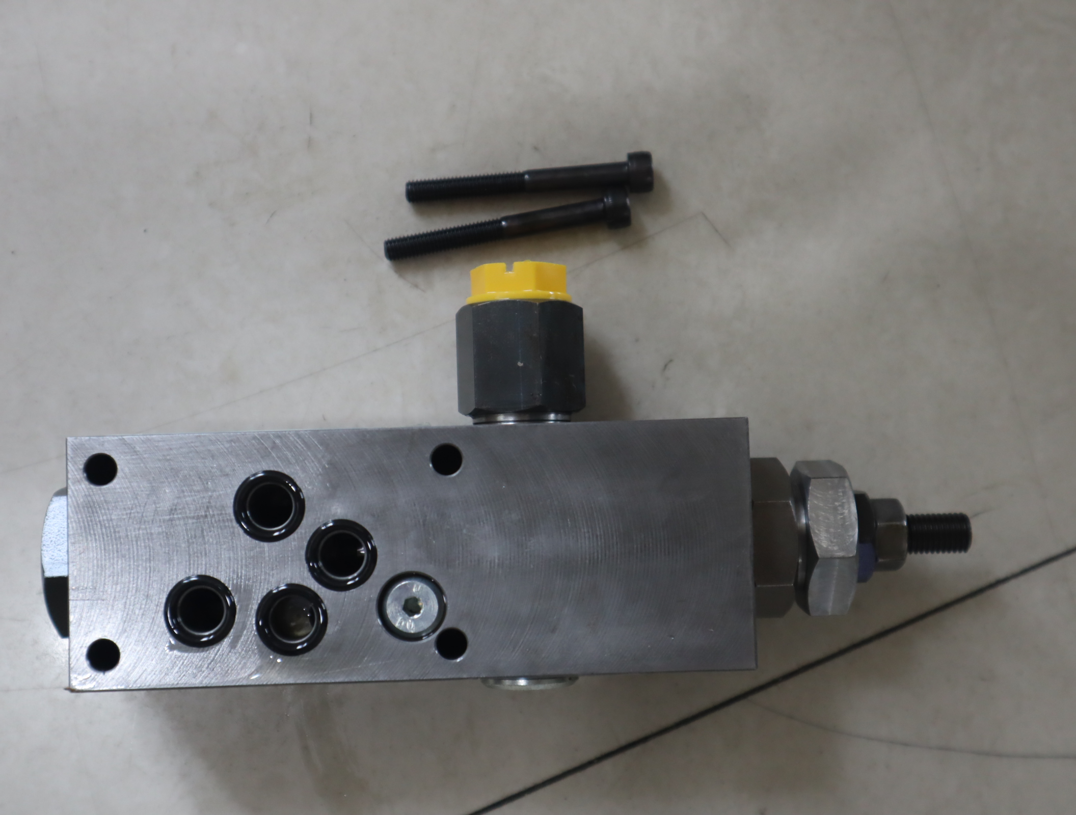 PVCMEC1N147 PVCMEC1N147 美国派克PARKER柱塞泵控制阀