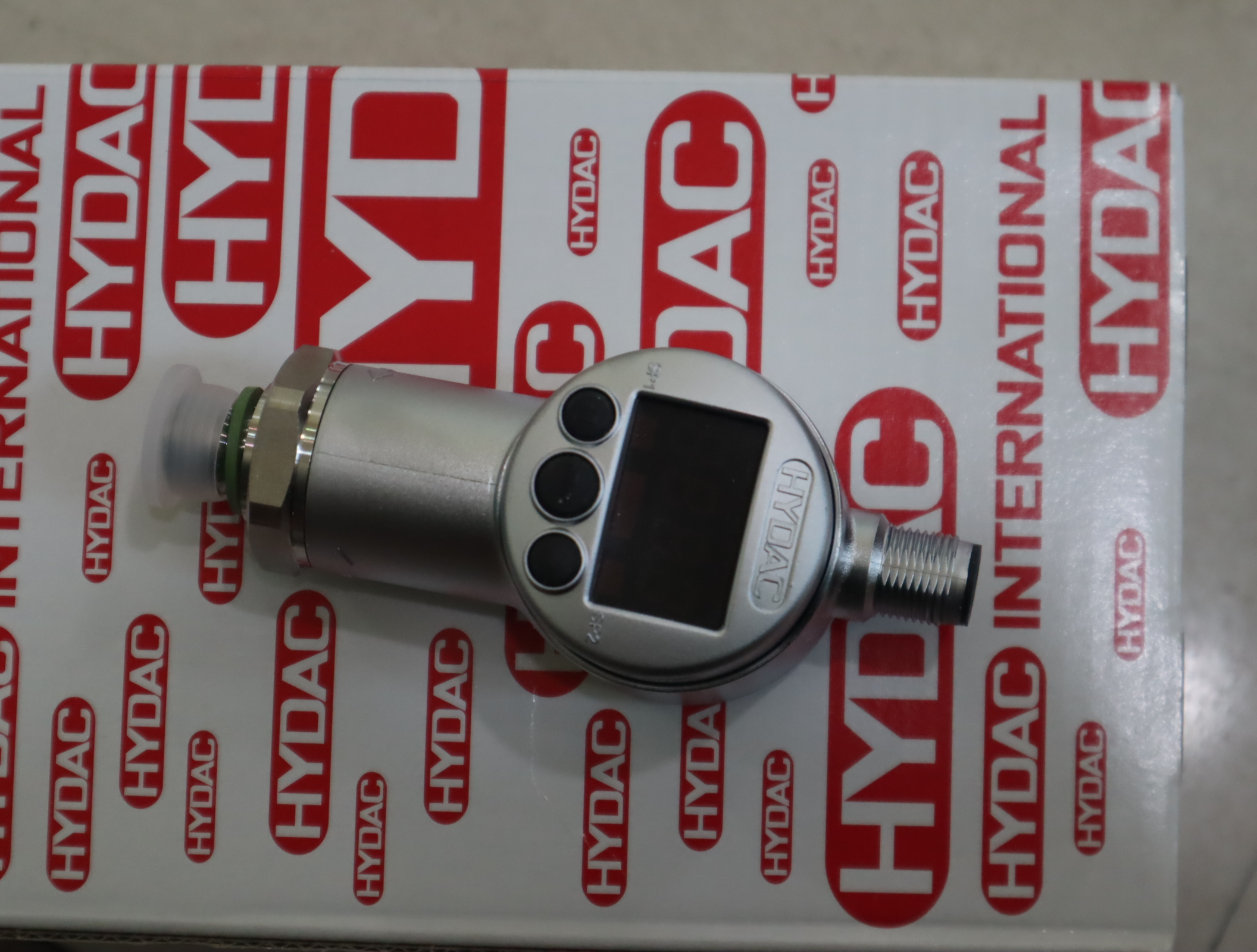 EDS3346-1-0010-000-F1 908589 德国贺德克HYDAC 压力温度传感器