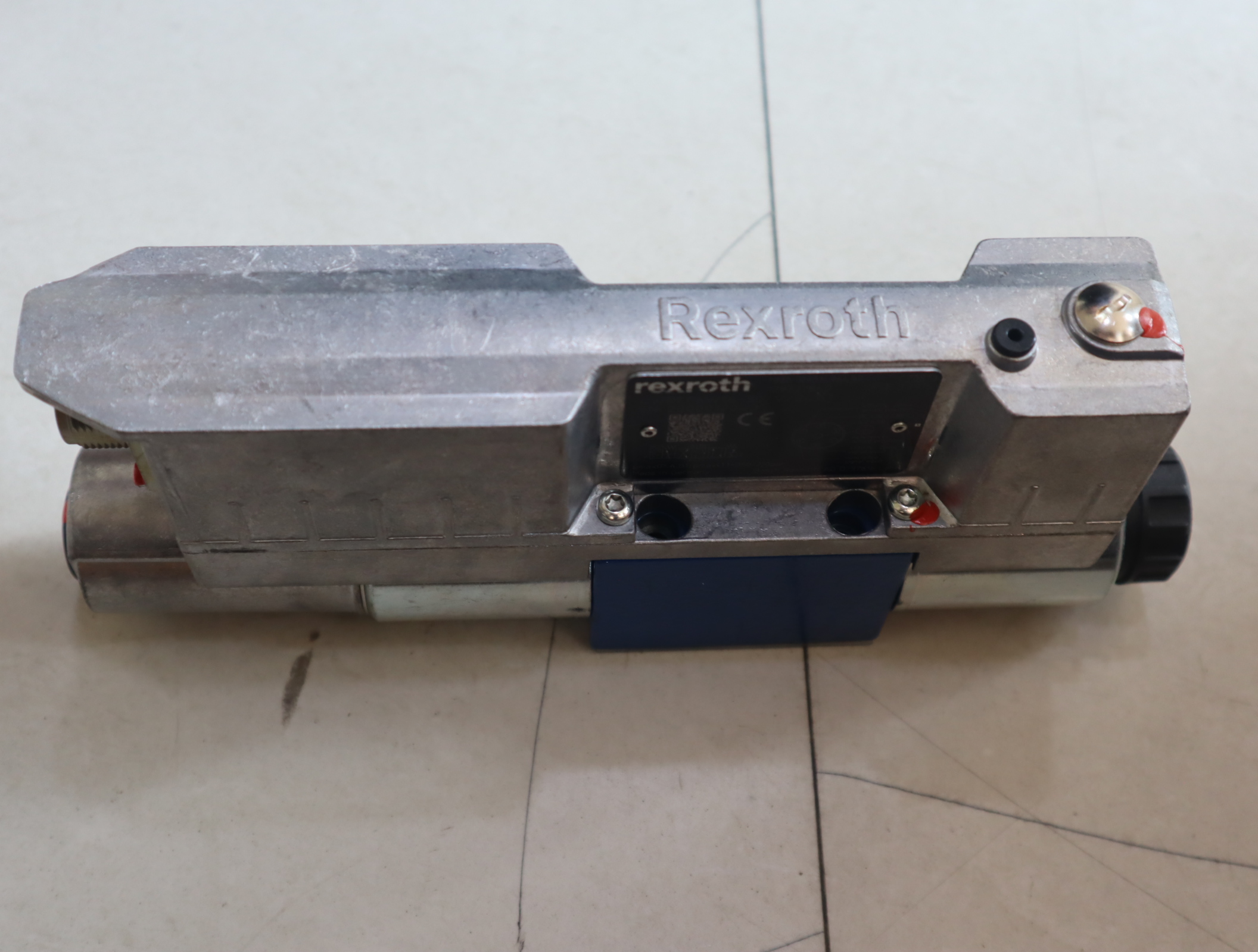 4WREE6W16-30/V/24A1 R901496437 德国力士乐REXROTH比例阀