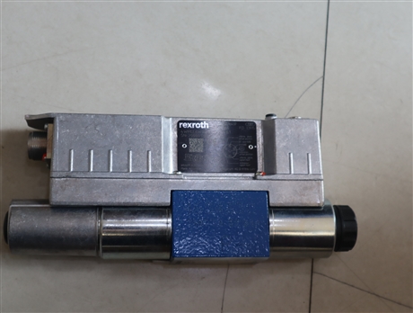 4WREE6W16-30/V/24A1 R901496437 德国力士乐REXROTH比例阀