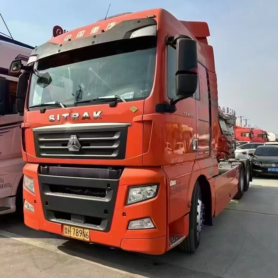 燃气车LNG汕德卡，480马力国六排放，重汽手动档 带液缓，3.7