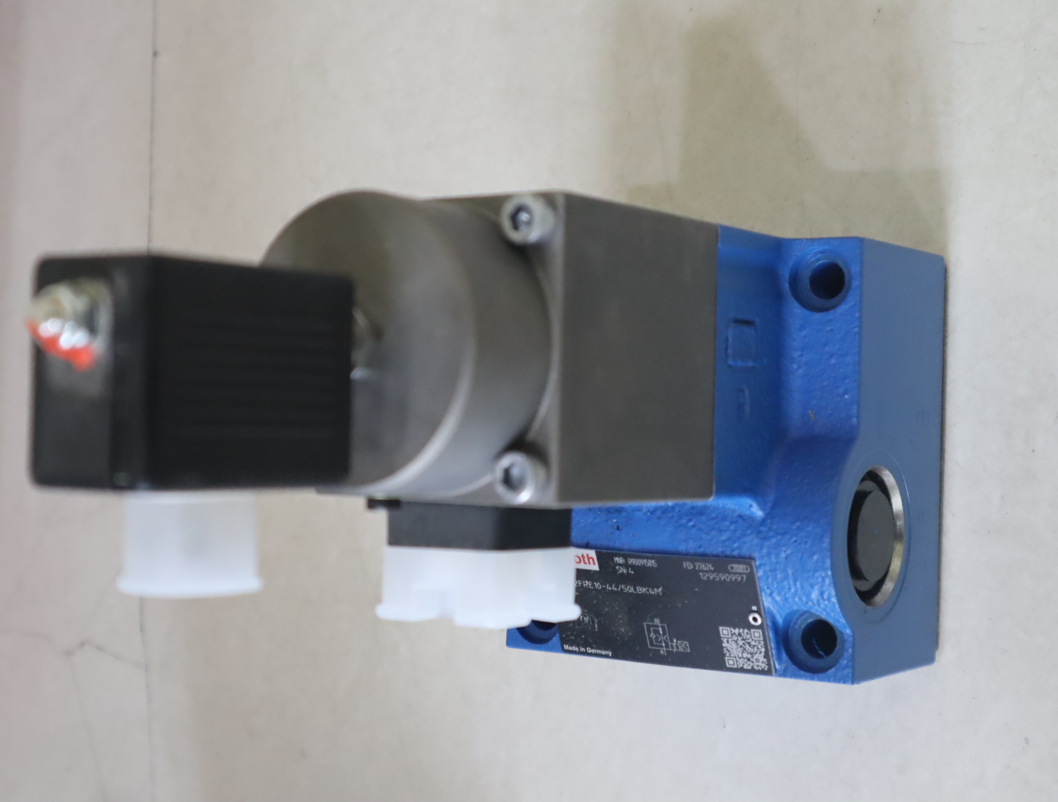 2FRE10-44/50LBK4M R900915815 德国力士乐REXROTH比例流量阀