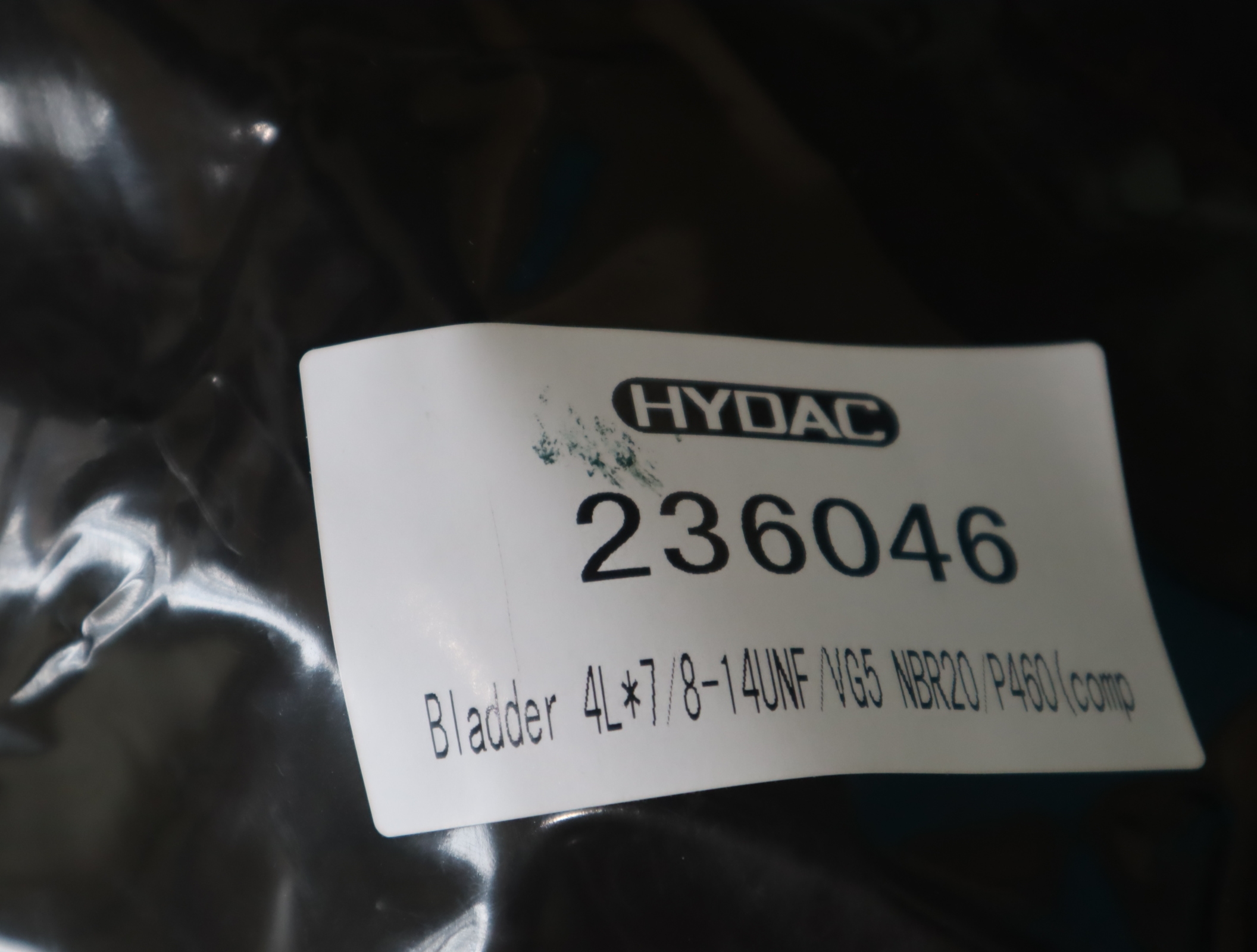 236046 Blase 4L*7/8-14UNF/VG5 NBR20/P460 贺德克HYDAC气囊