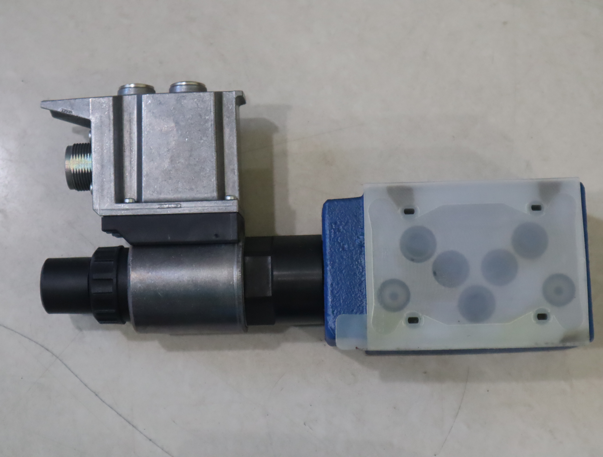 R901483247 Z3DREE10VP2-1X/315XLG24K31A1M 力士乐REXROTH