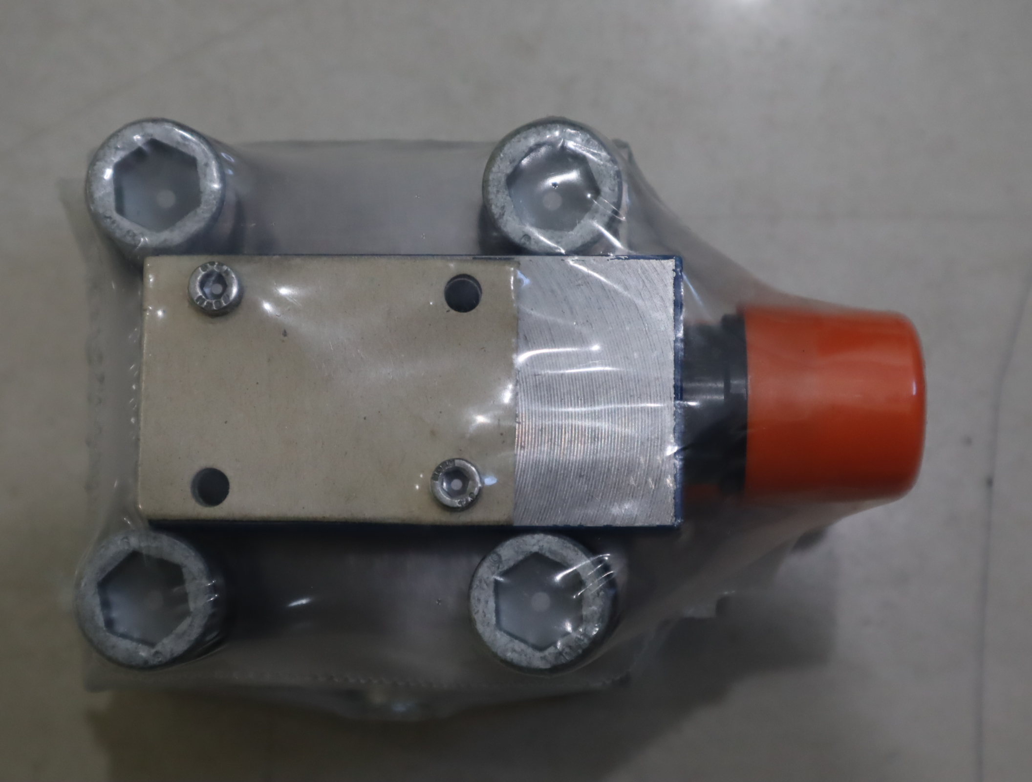 LFA32DBU2B2-7X/315A200 R900932664 德国力士乐REXROTH插装阀盖板