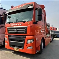 燃气车LNG汕德卡，480马力国六排放，重汽手动档 带液缓，3.7