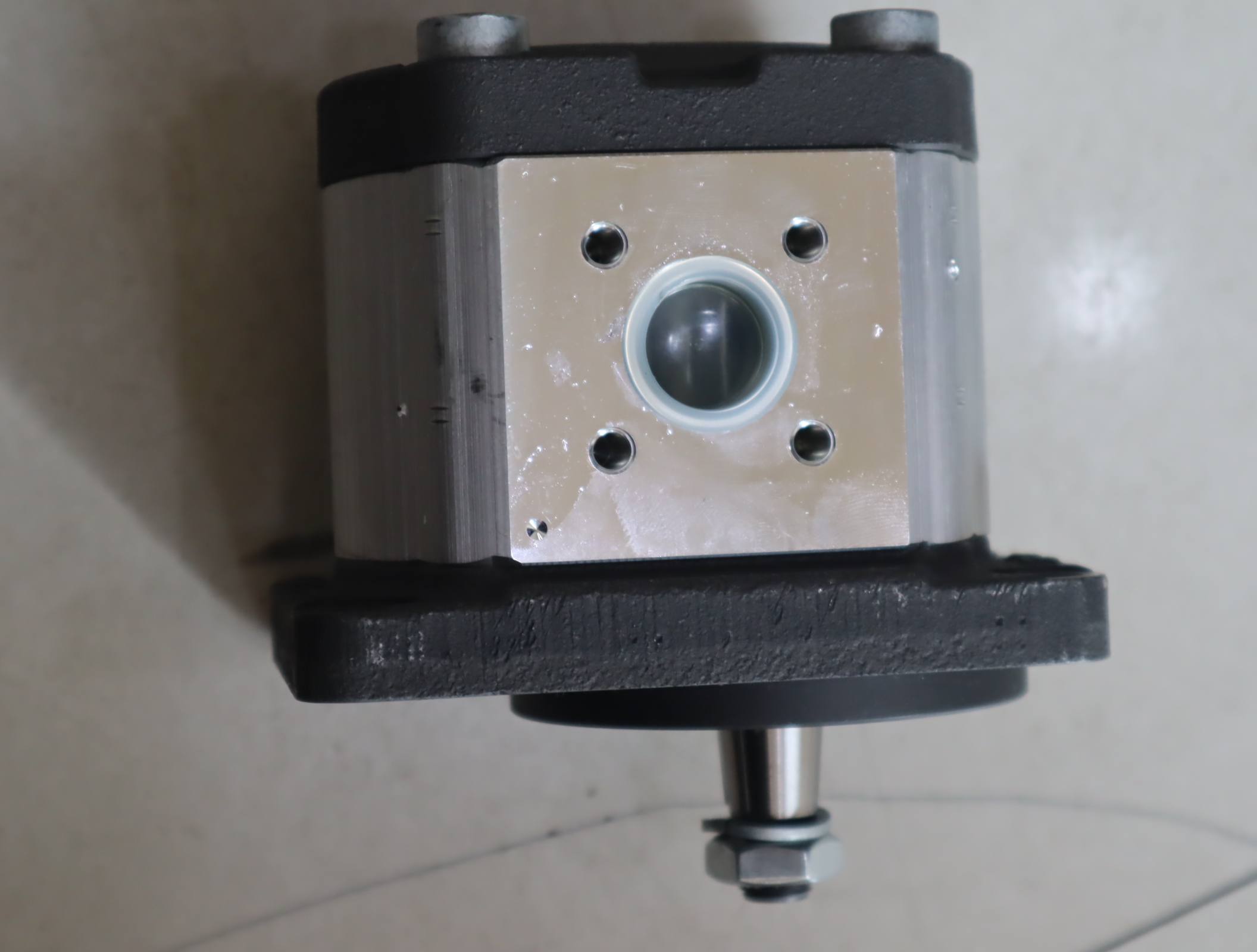 0510525009 AZPF-11-011RCB20MB 德国力士乐REXROTH齿轮泵 