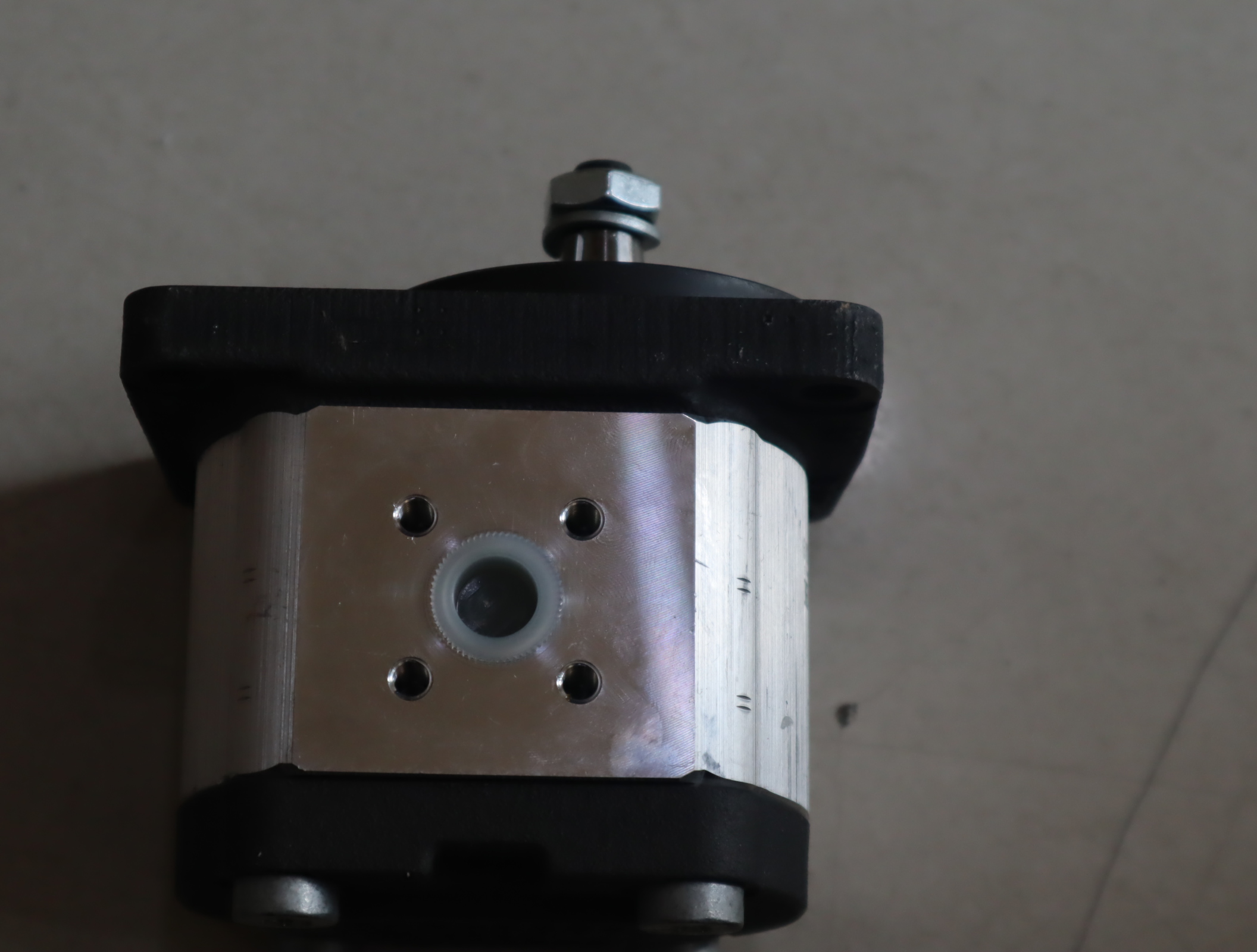 0510525009 AZPF-11-011RCB20MB 德国力士乐REXROTH齿轮泵 