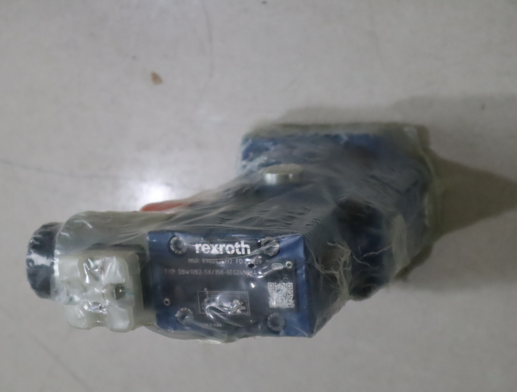 DBW10B2-5X/350-6EG24N9K4 R900925192 德国力士乐REXROTH溢流阀