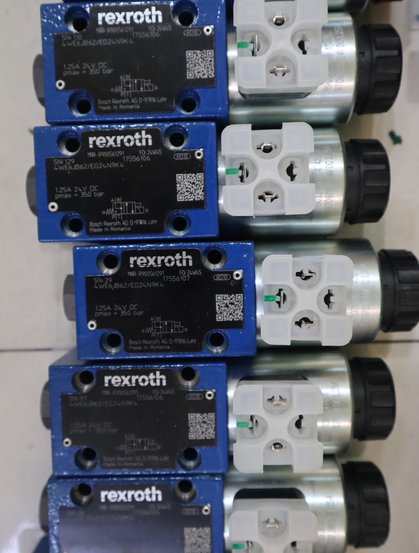 4WE6JB62/EG24N9K4 R900561291 4WE6JB6X/EG24N9K4 REXROTH阀