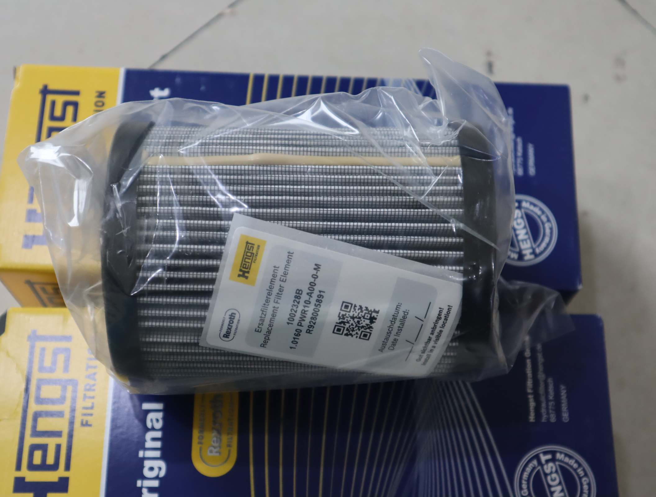 R928005891 1.0160 PWR10-A00-0-M 1002328B 汉格斯特HENGST滤芯