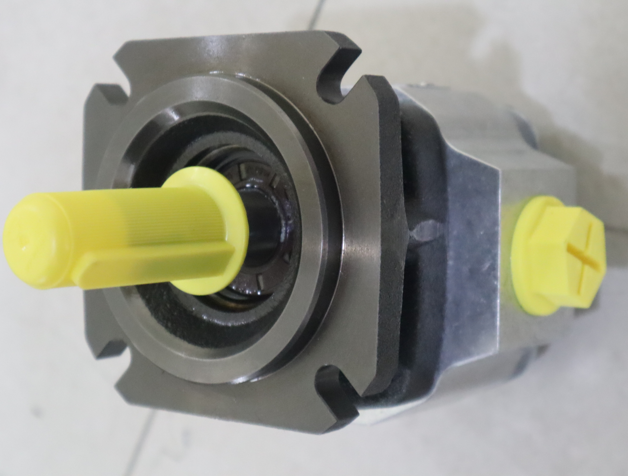 PGF2-22/008RE01VE4 R900932266 德国力士乐REXROTH齿轮泵