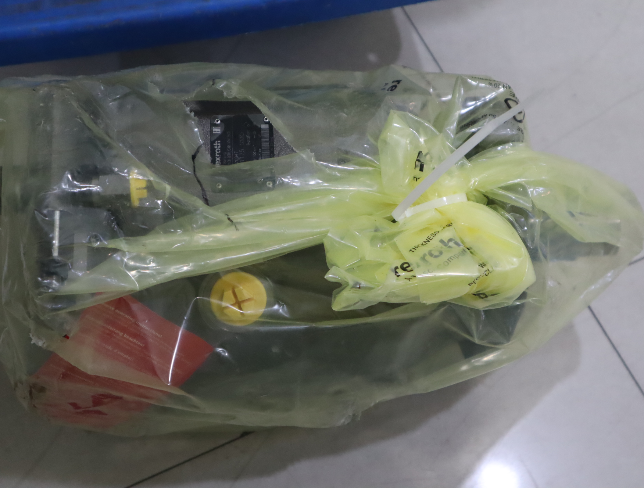 A A10VSO100DFR1/31R-VPA12N00 R910920847 REXROTH柱塞泵