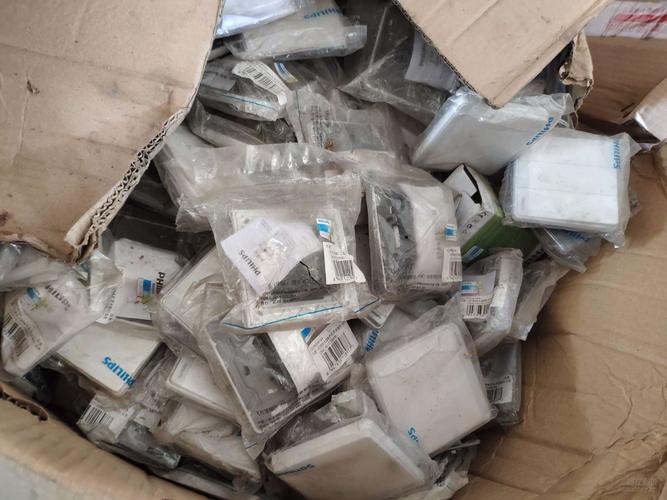 库存电子料回收 尾货收购 来电预约上门 实力雄厚