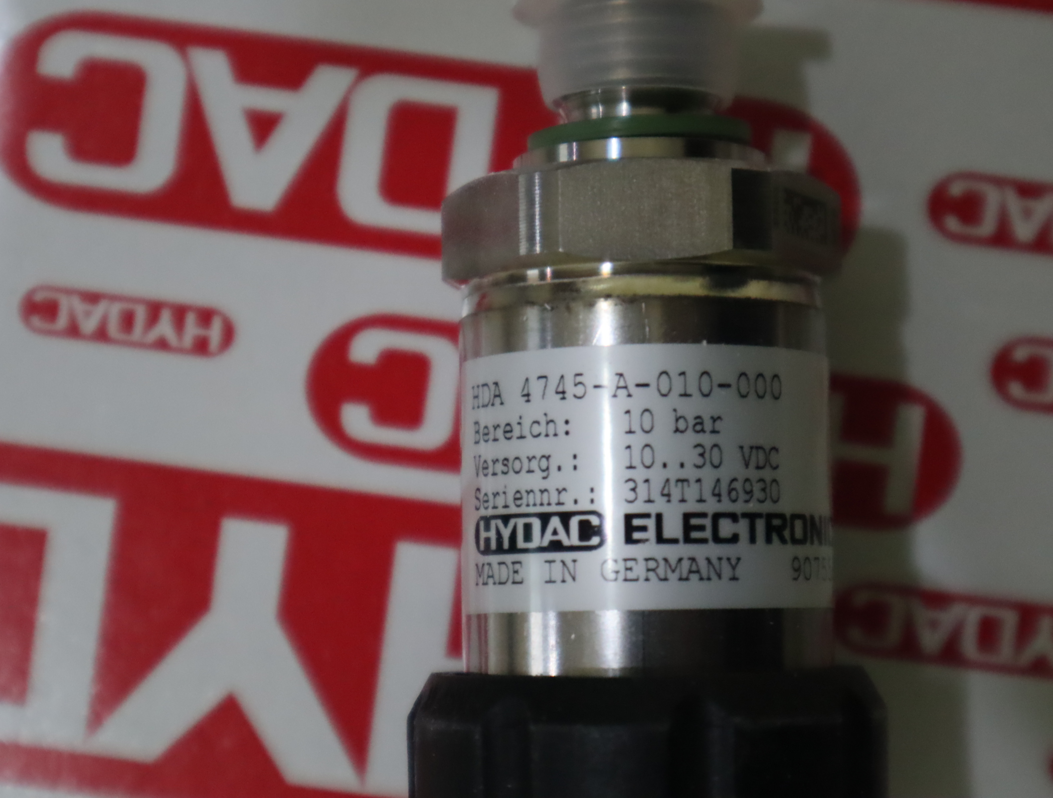 HDA4745-A-010-000 907558 德国贺德克HYDAC 压力温度传感器