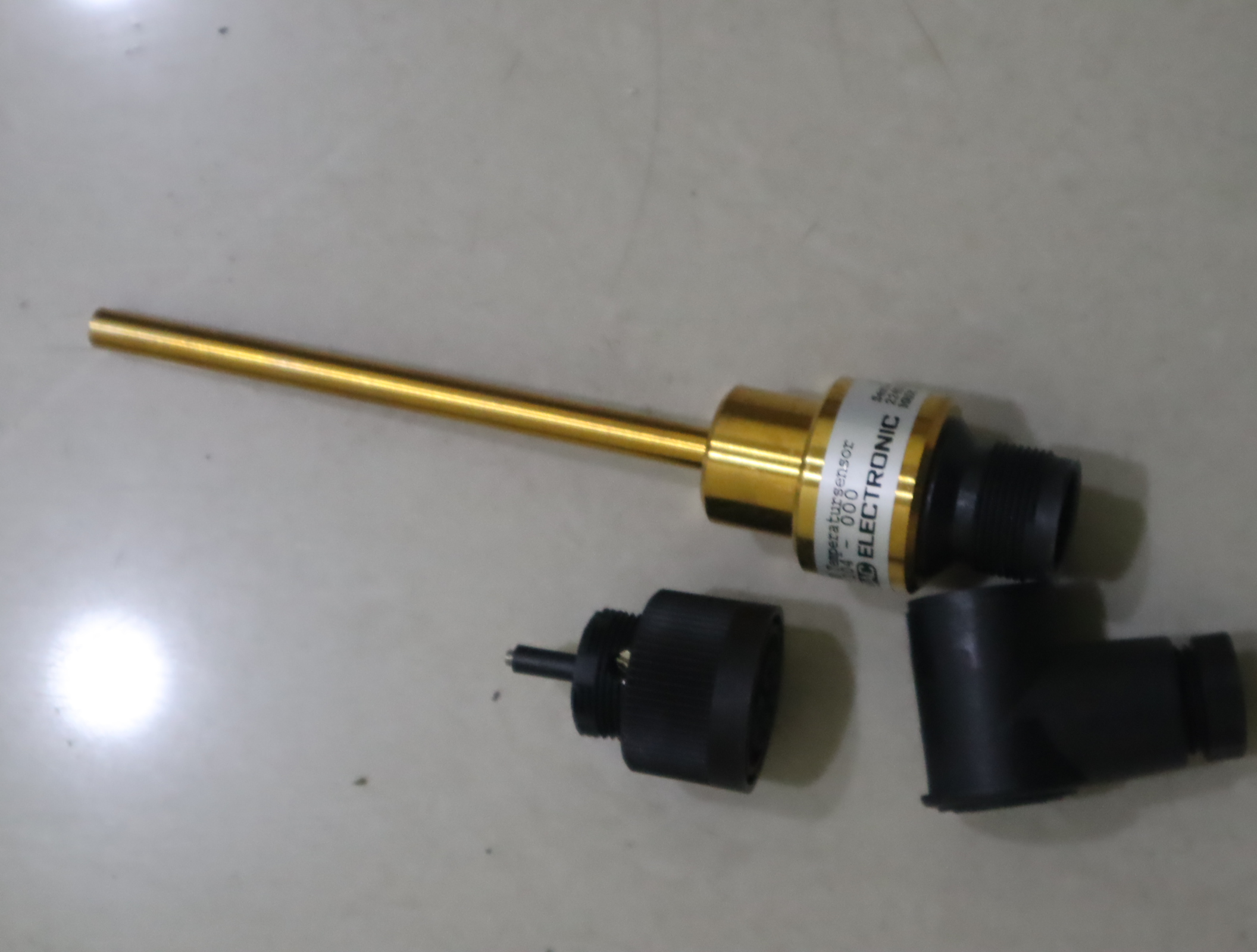 TFP 104-000 904696 德国贺德克HYDAC 压力温度传感器