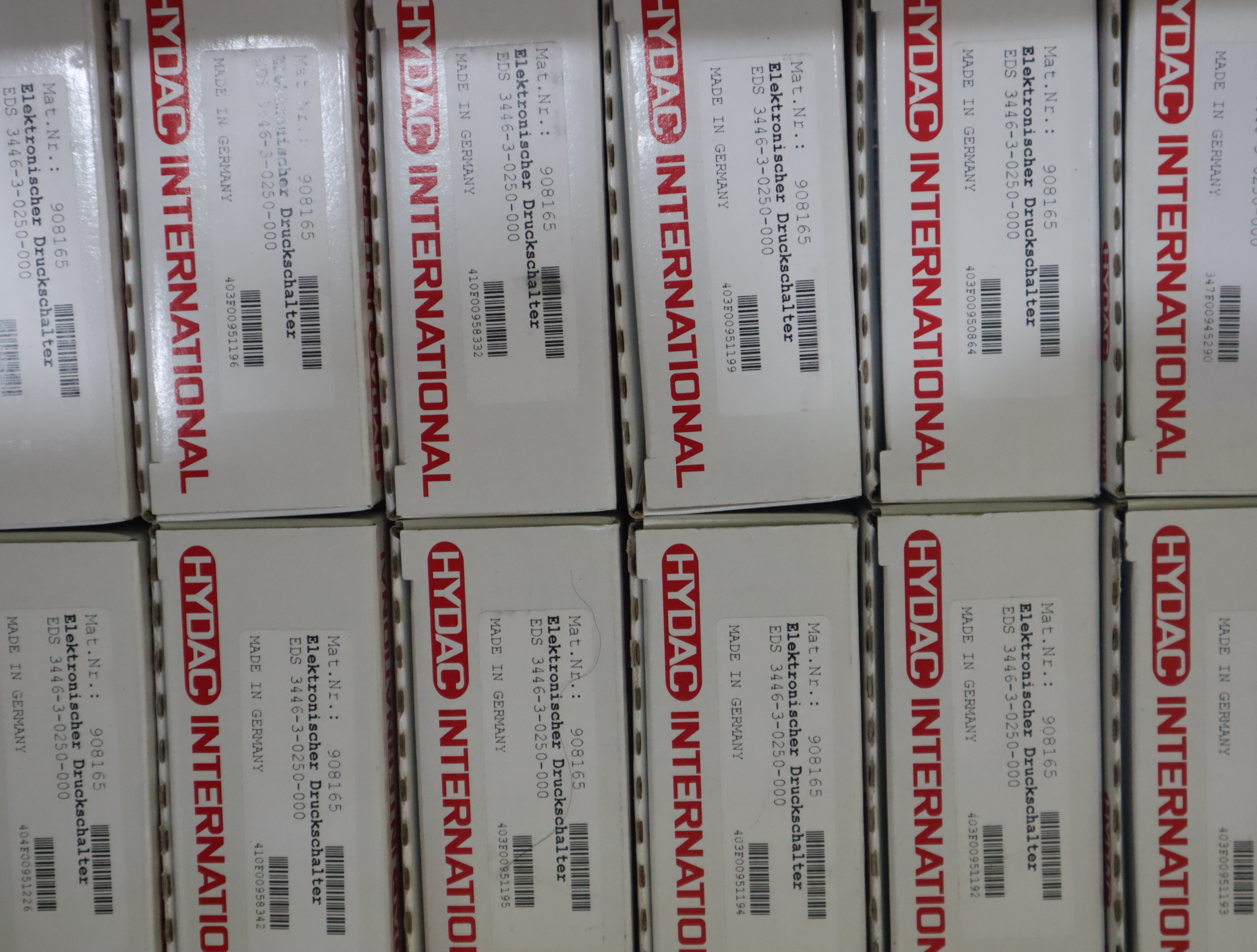 EDS3446-3-0250-000 908165 德国贺德克HYDAC 压力温度传感器