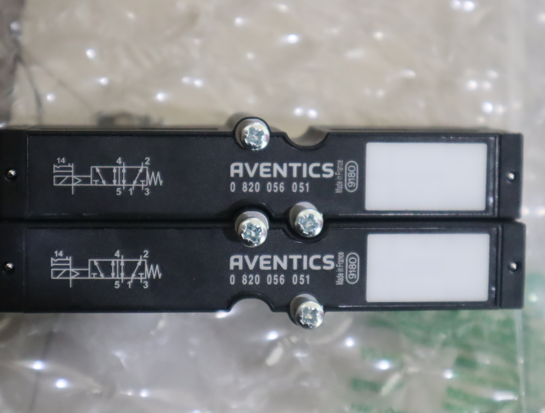 0820056051 R422004022 R422003967 德国安沃驰AVENTICS气动阀