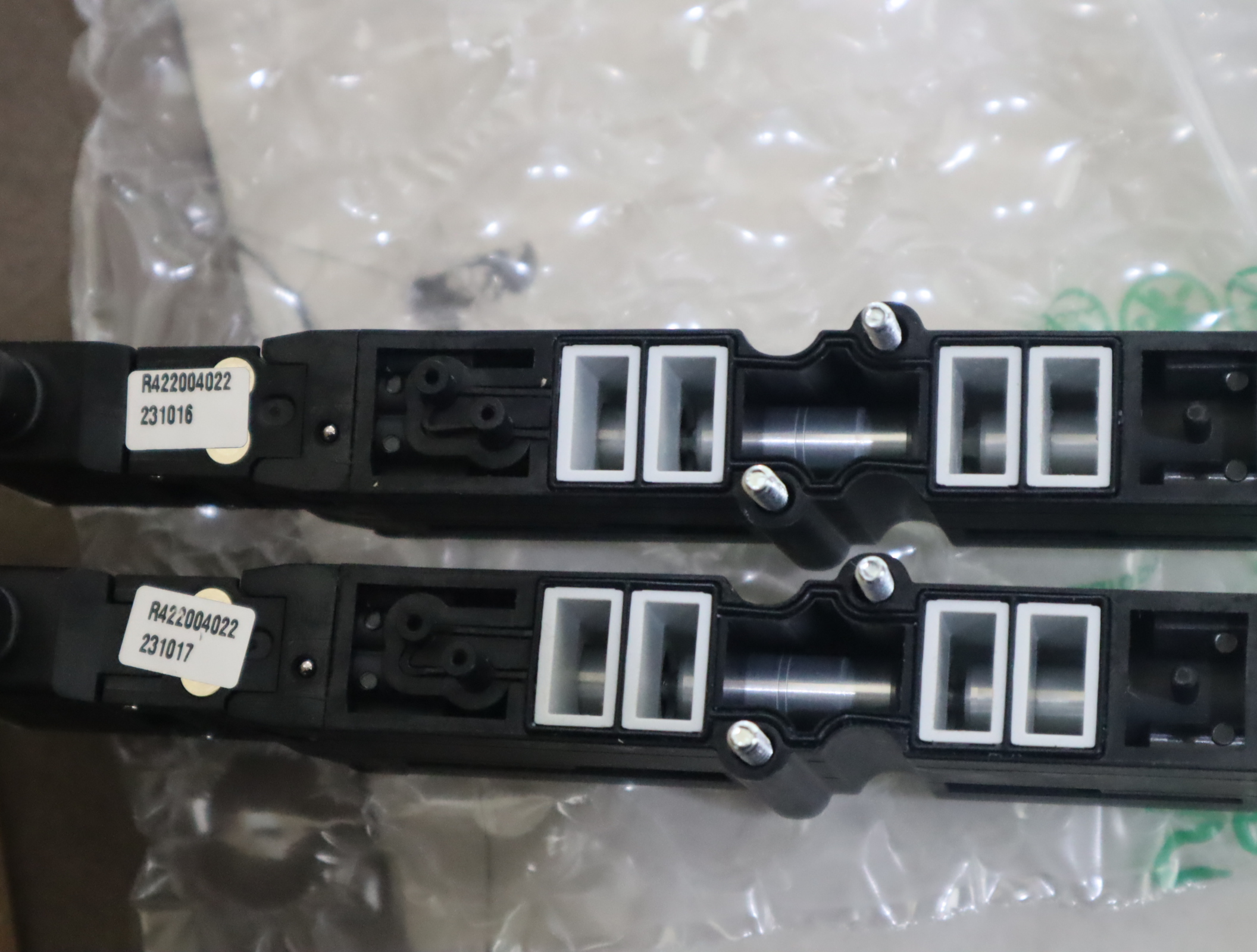 0820056051 R422004022 R422003967 德国安沃驰AVENTICS气动阀