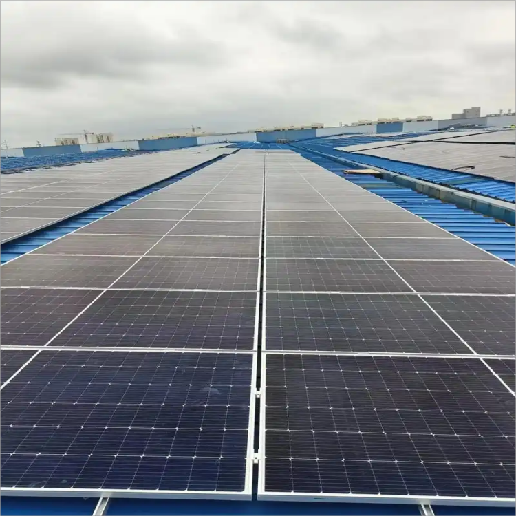 新建改建厂房屋顶光伏安装 经济高效 分布式工商业太阳能发电