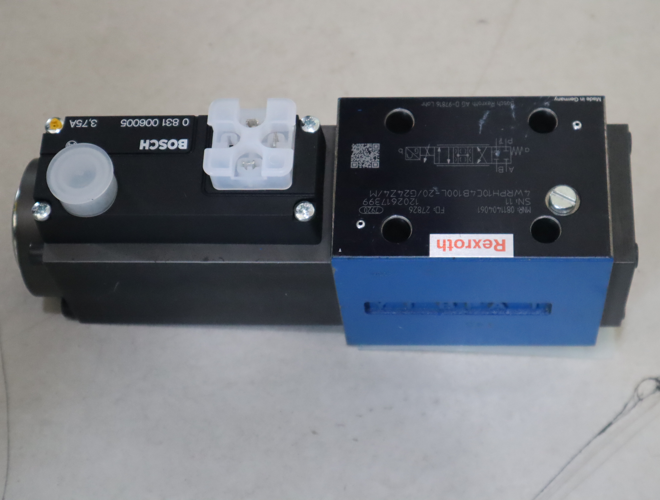 0811404061 4WRPH10C4B100L-20/G24Z4/M 力士乐REXROTH比例阀