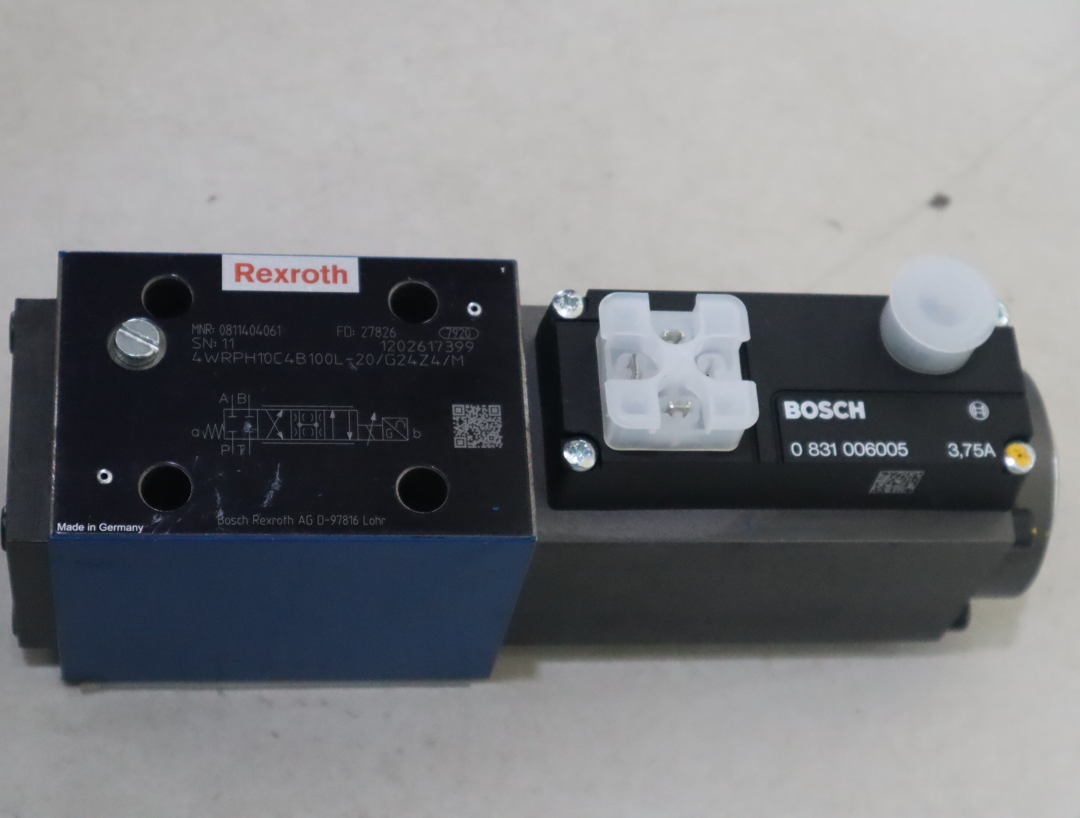 0811404061 4WRPH10C4B100L-20/G24Z4/M 力士乐REXROTH比例阀