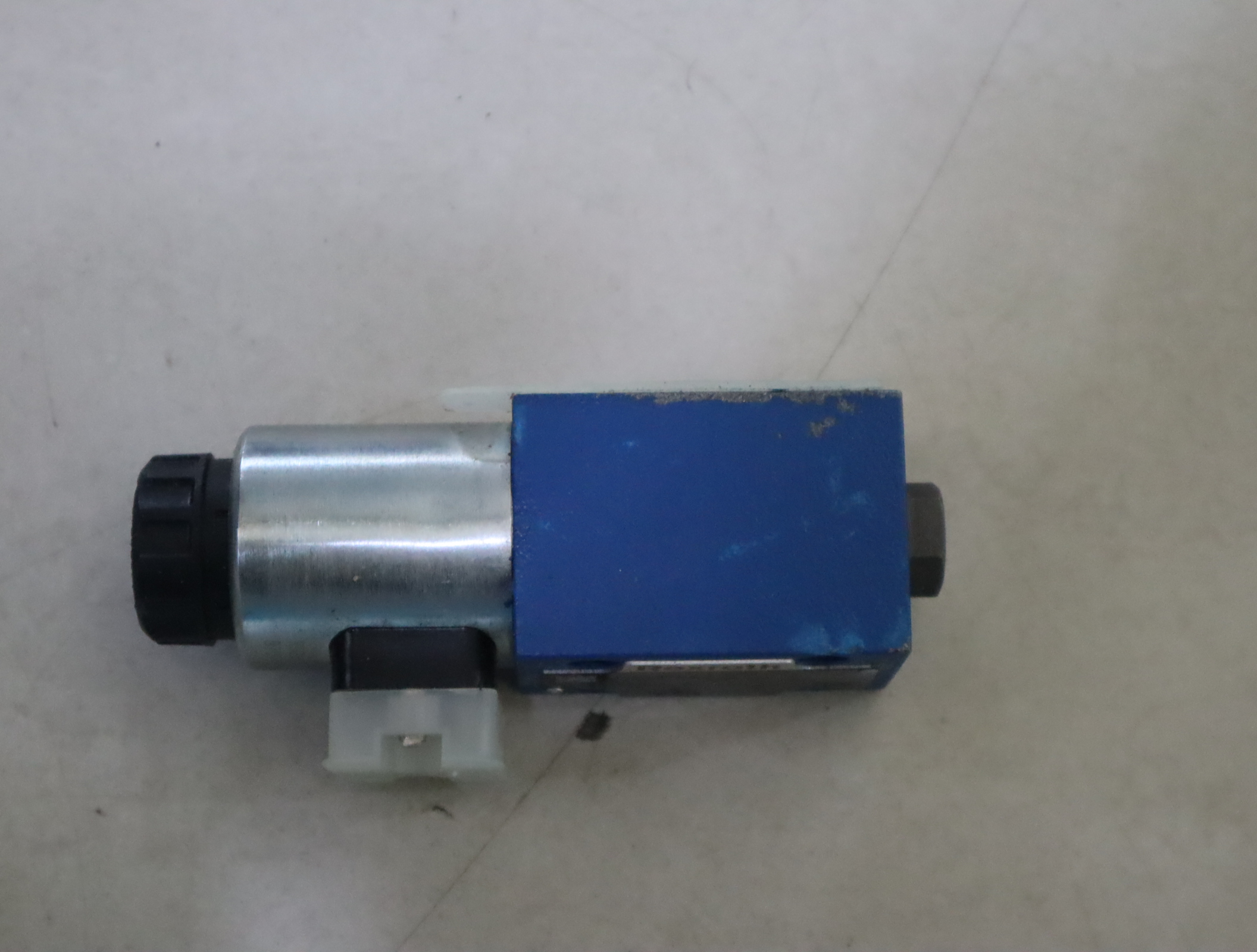 4WE6D6X/EG24N9K4/B10 R900915069 德国力士乐REXROTH电磁阀印度产