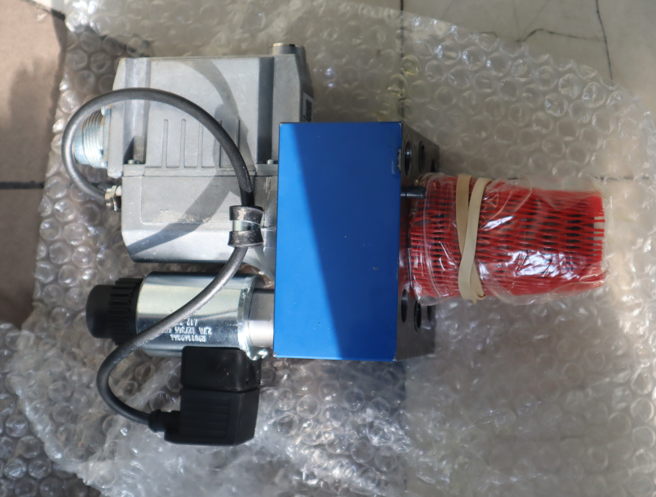 2WFCE25S220L-10/M/24G1 R901430247 德国力士乐REXROTH比例流量阀