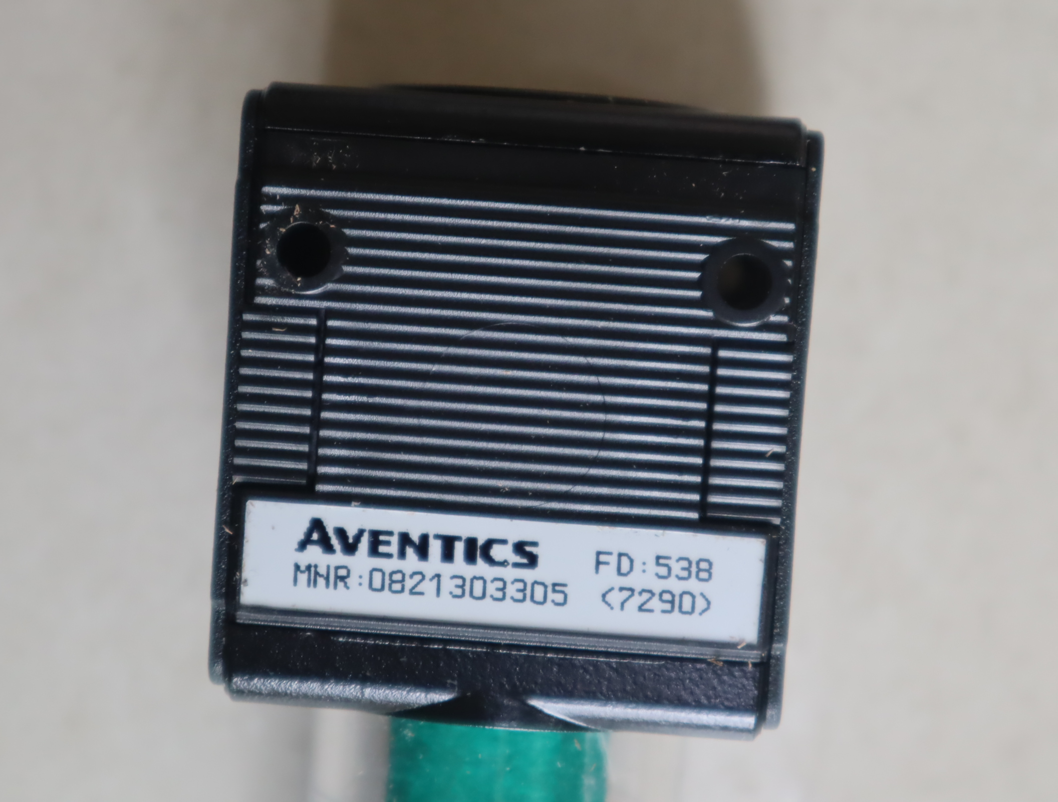 0821303305 德国安沃驰AVENTICS气动阀0821303305