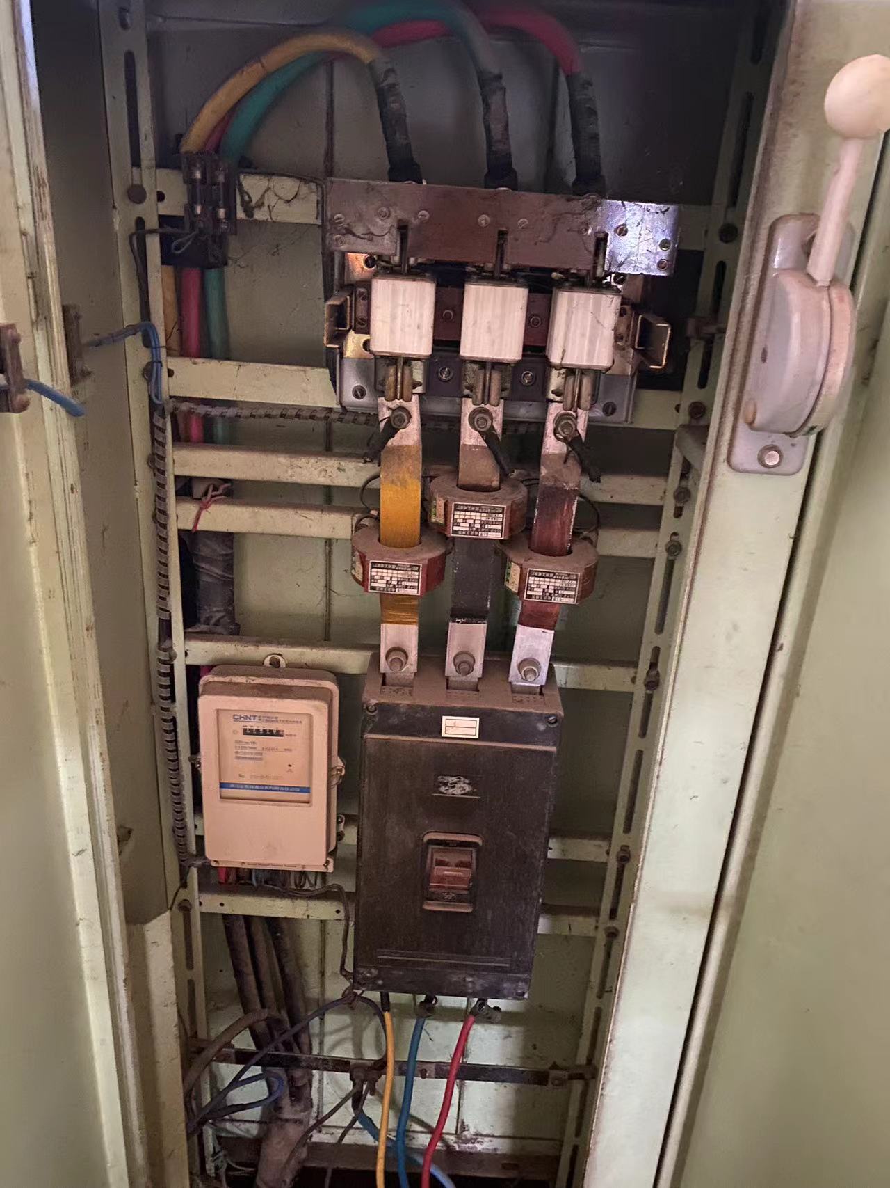 上海松江变压器电缆线回收 厂房设备 铜母线回收快速出价提货