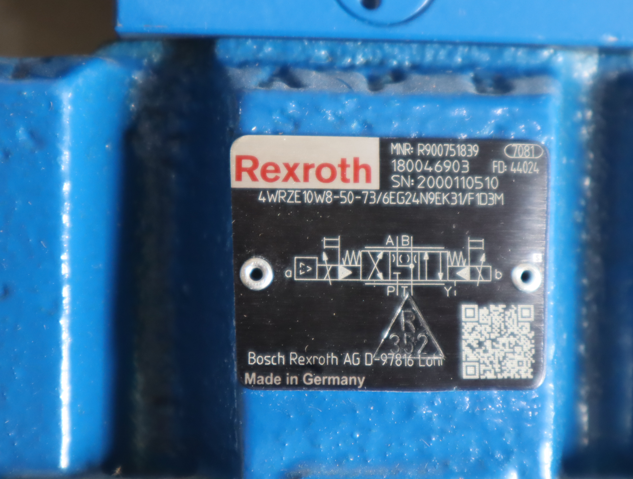 R900958859 3DREPE6C-21-25EG24N9K31/F1M-00 REXROTH先导阀